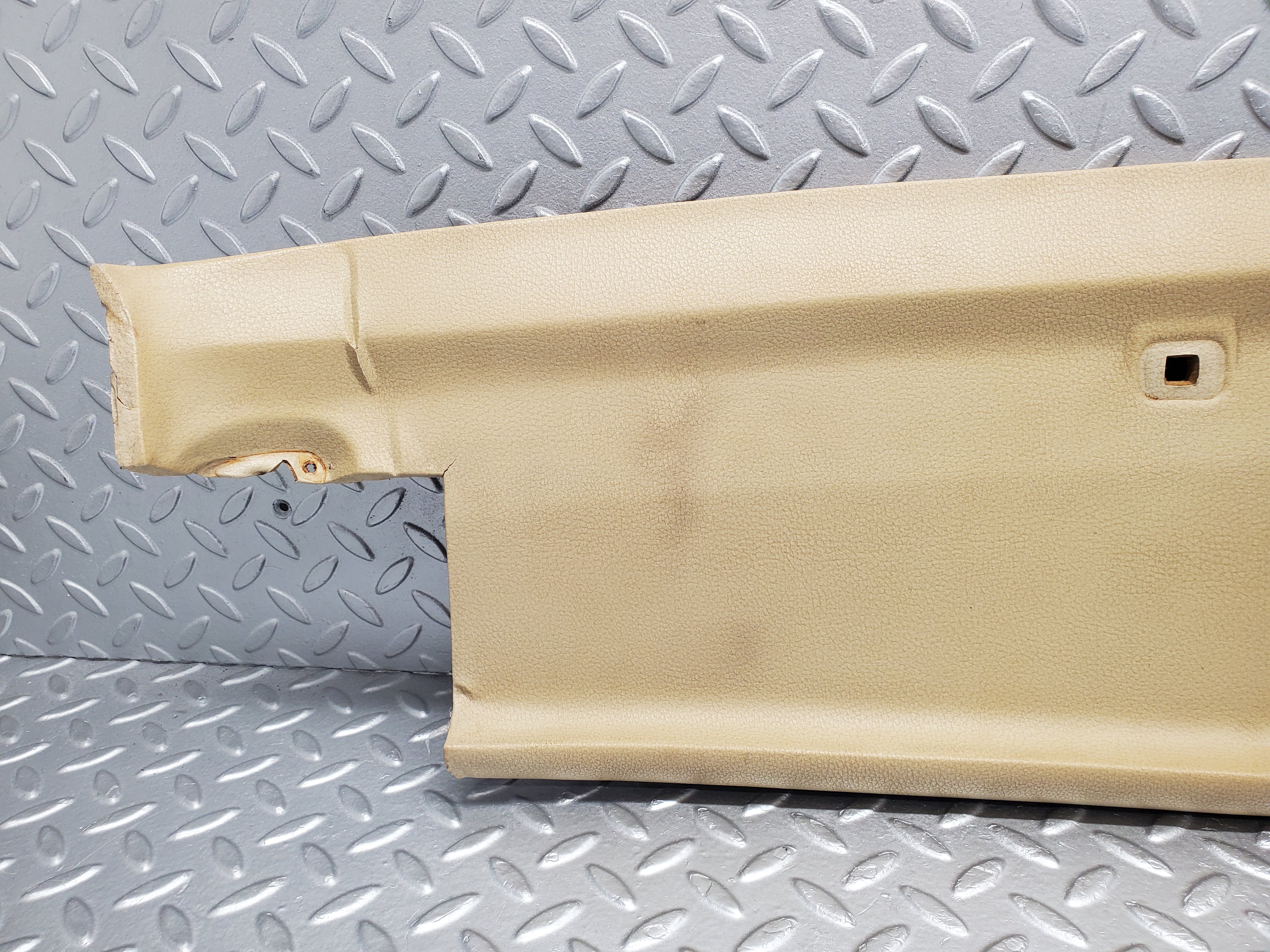 1797 Mercedes-Benz W116 350SE Headlining Roof Panel Front