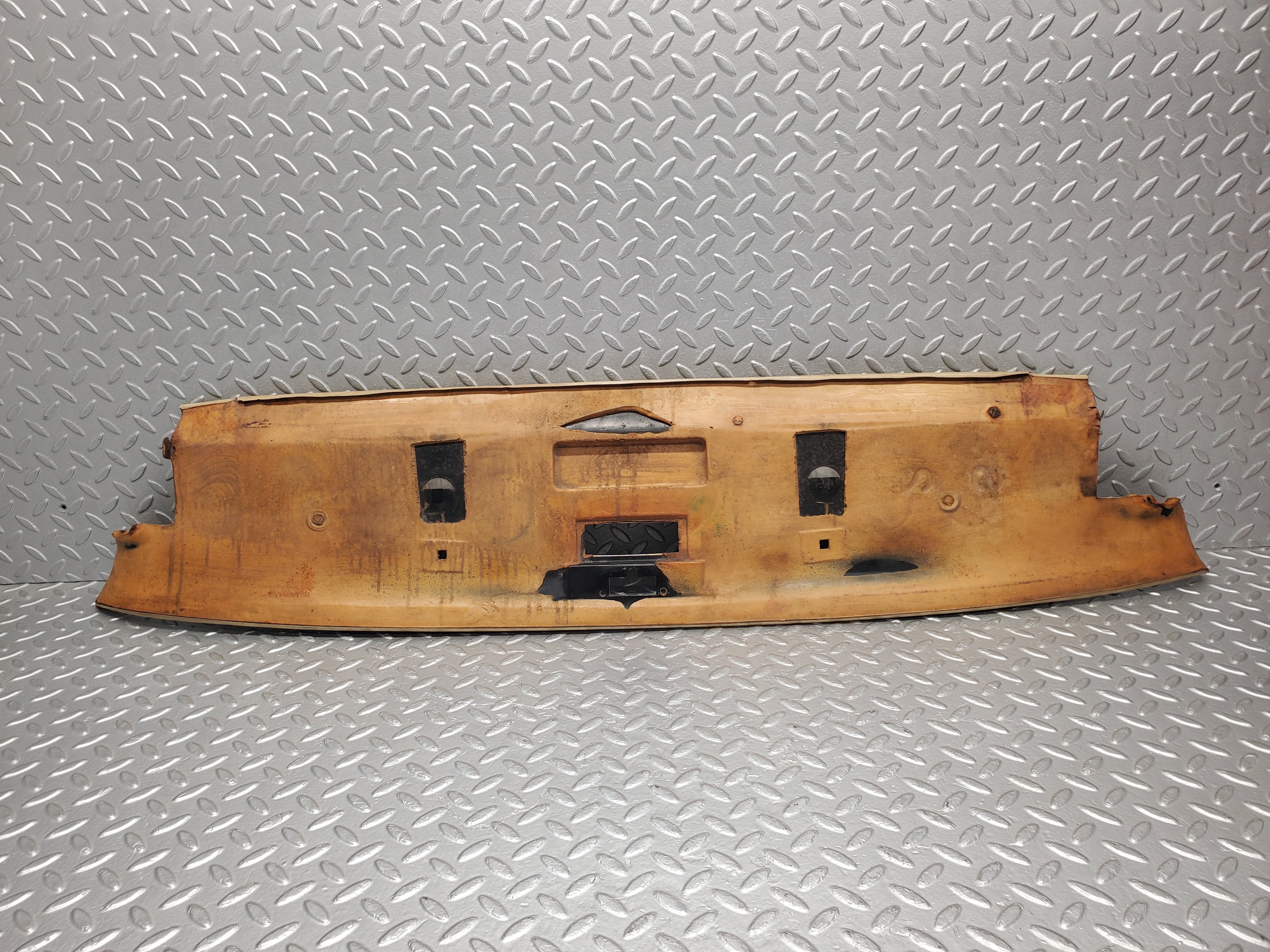 1797 Mercedes-Benz W116 350SE Headlining Roof Panel Front