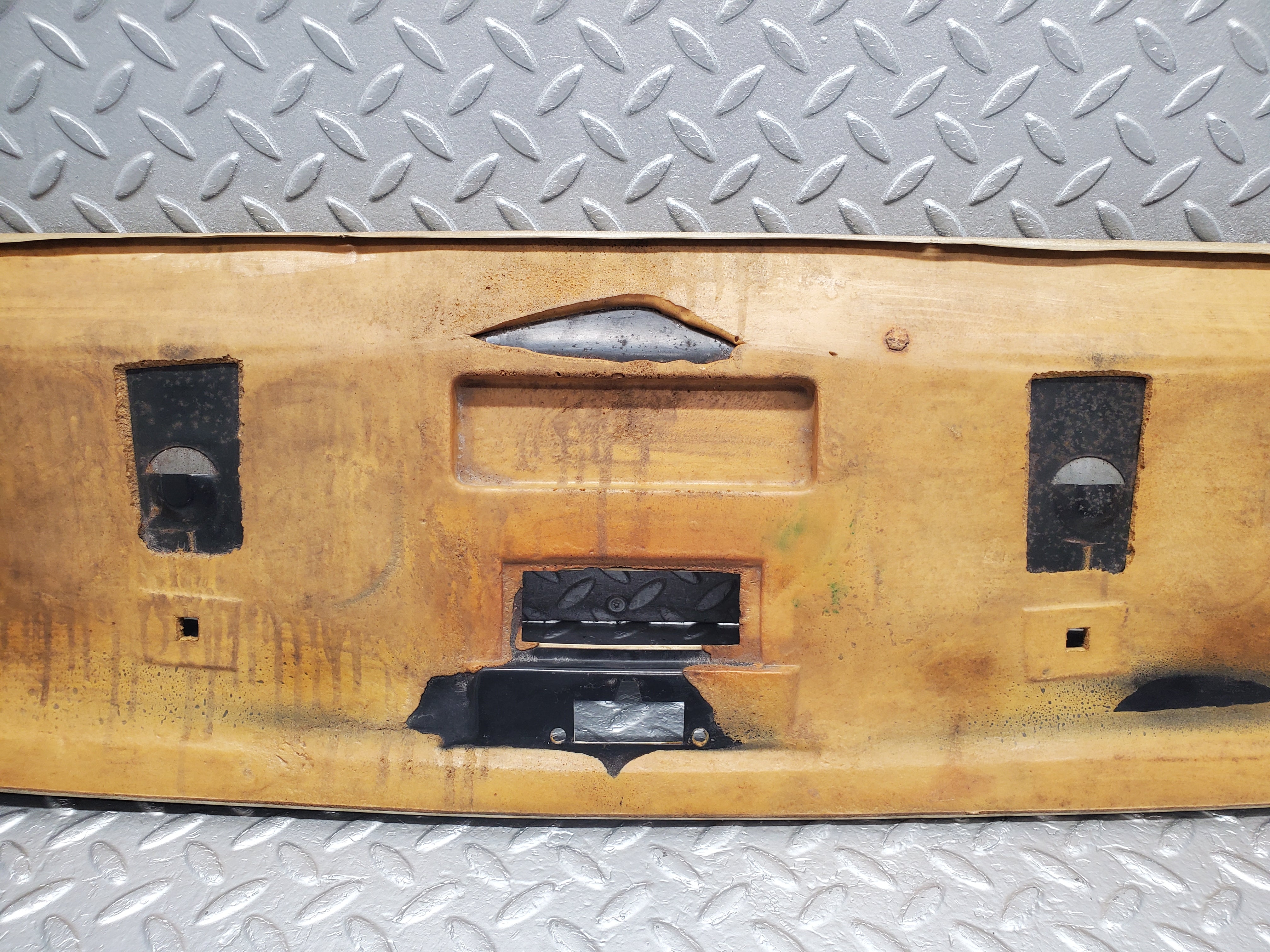 1797 Mercedes-Benz W116 350SE Headlining Roof Panel Front