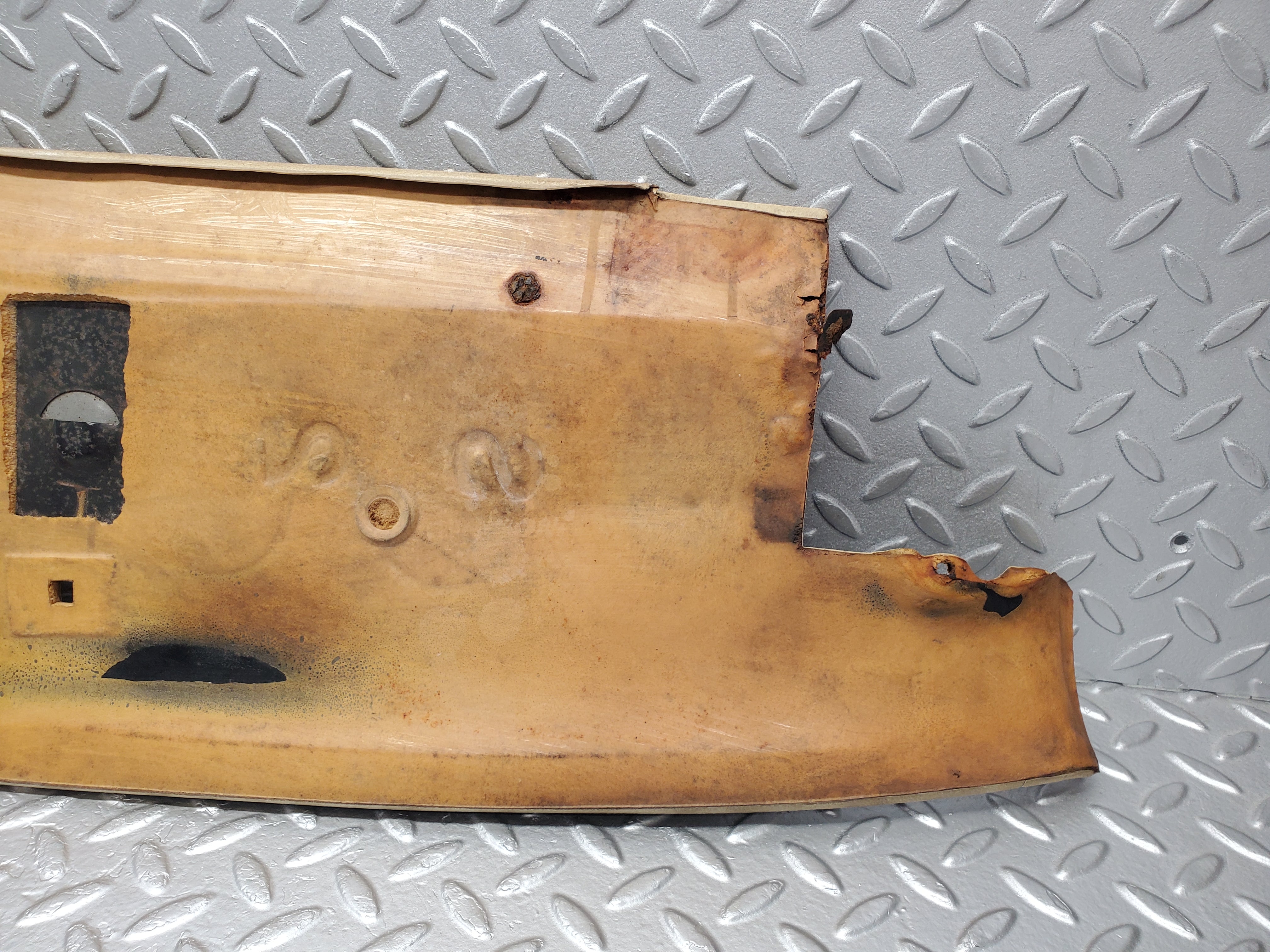 1797 Mercedes-Benz W116 350SE Headlining Roof Panel Front