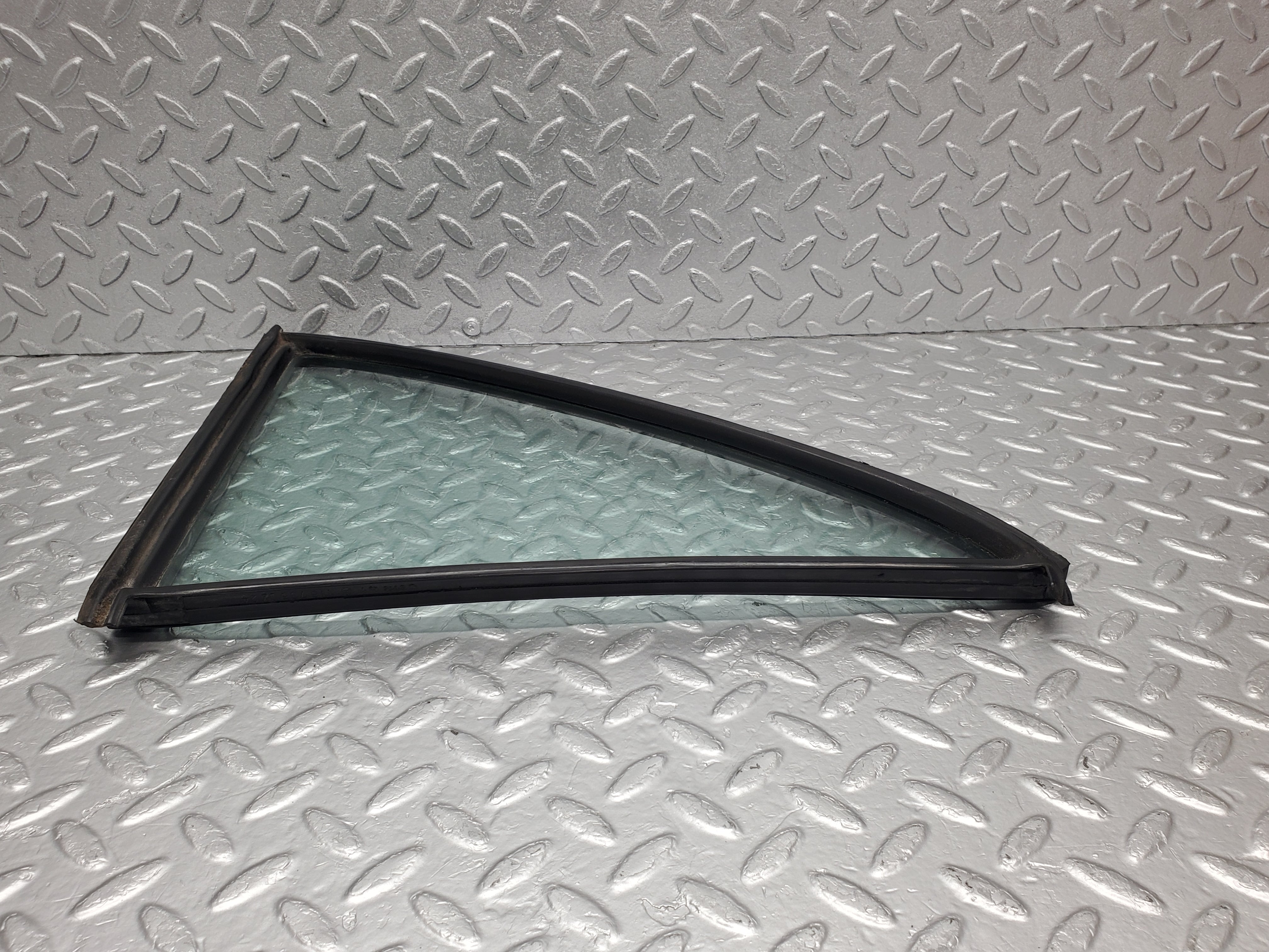 1802 Mercedes-Benz W116 350SE Rear Right Quarter Window Glass
