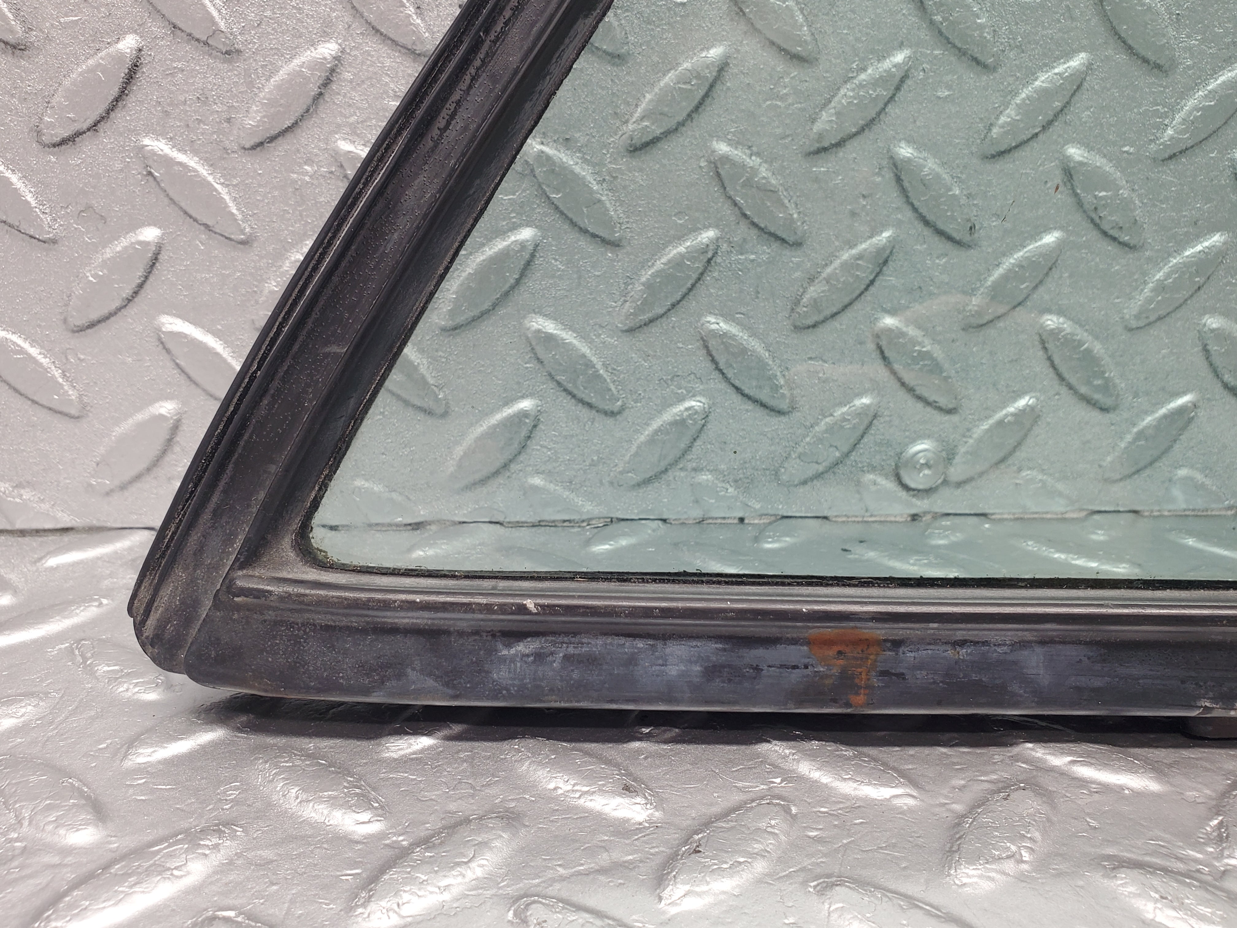 1803 Mercedes-Benz W116 350SE Rear Left Quarter Window Glass