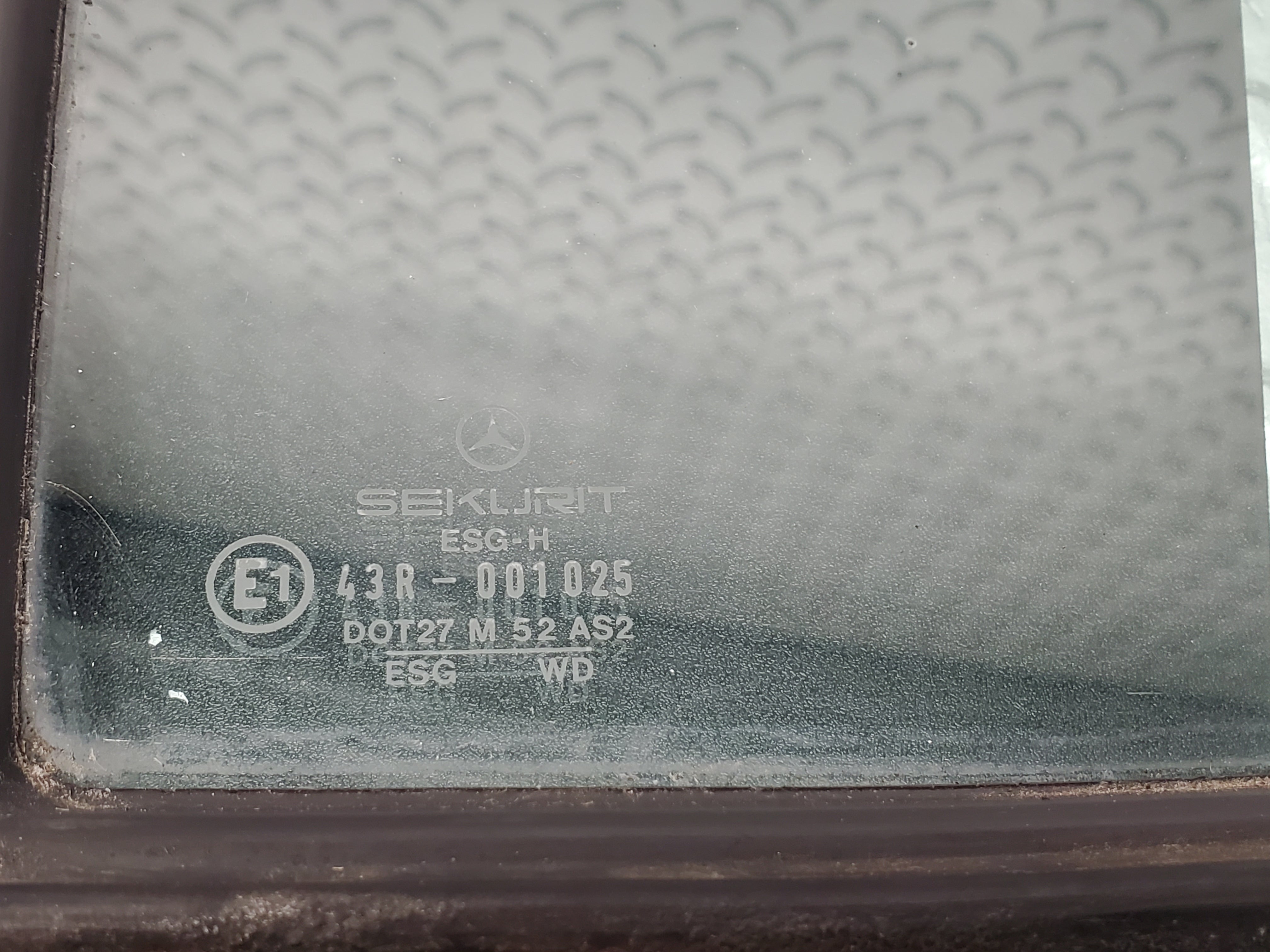 1803 Mercedes-Benz W116 350SE Rear Left Quarter Window Glass