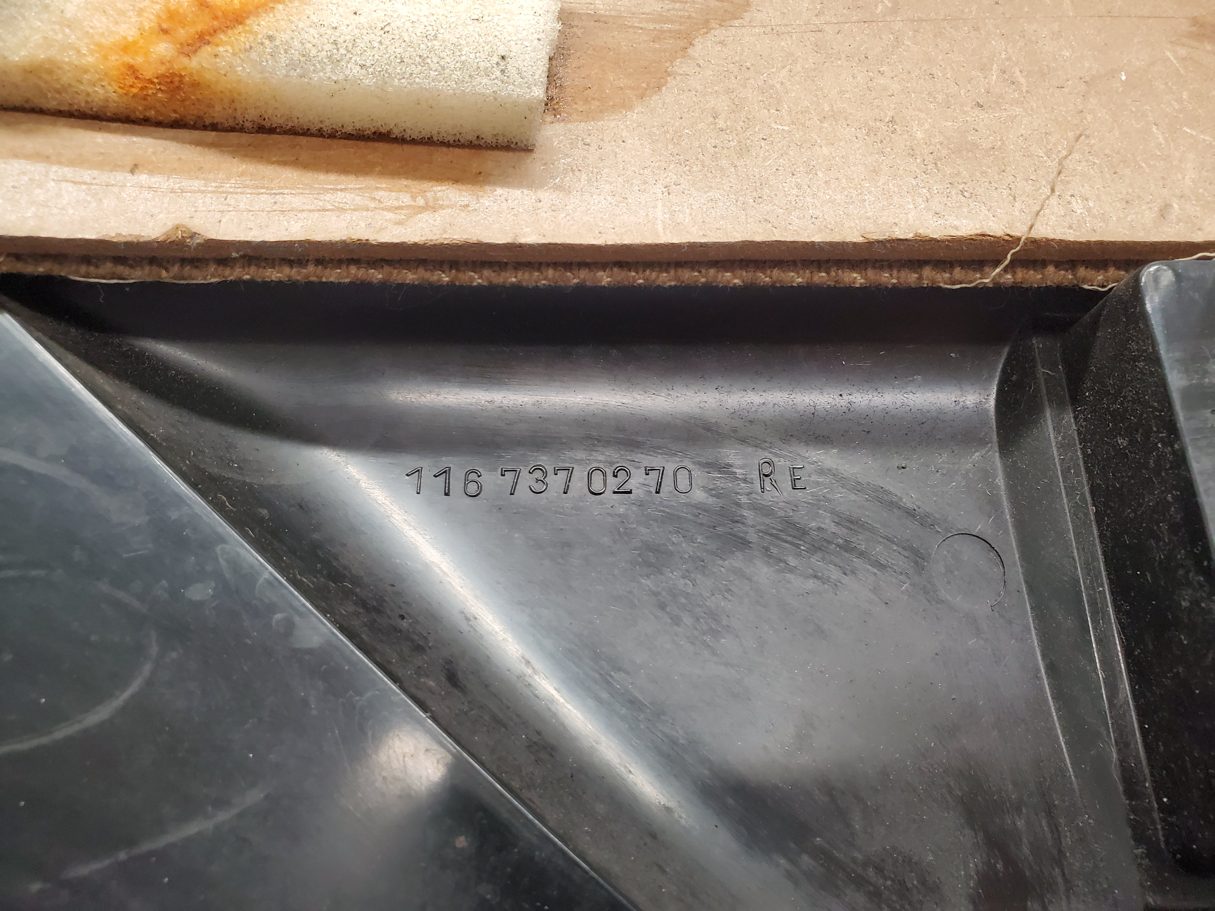 1815 Mercedes-Benz W116 350SE Rear Right Door Card Beige