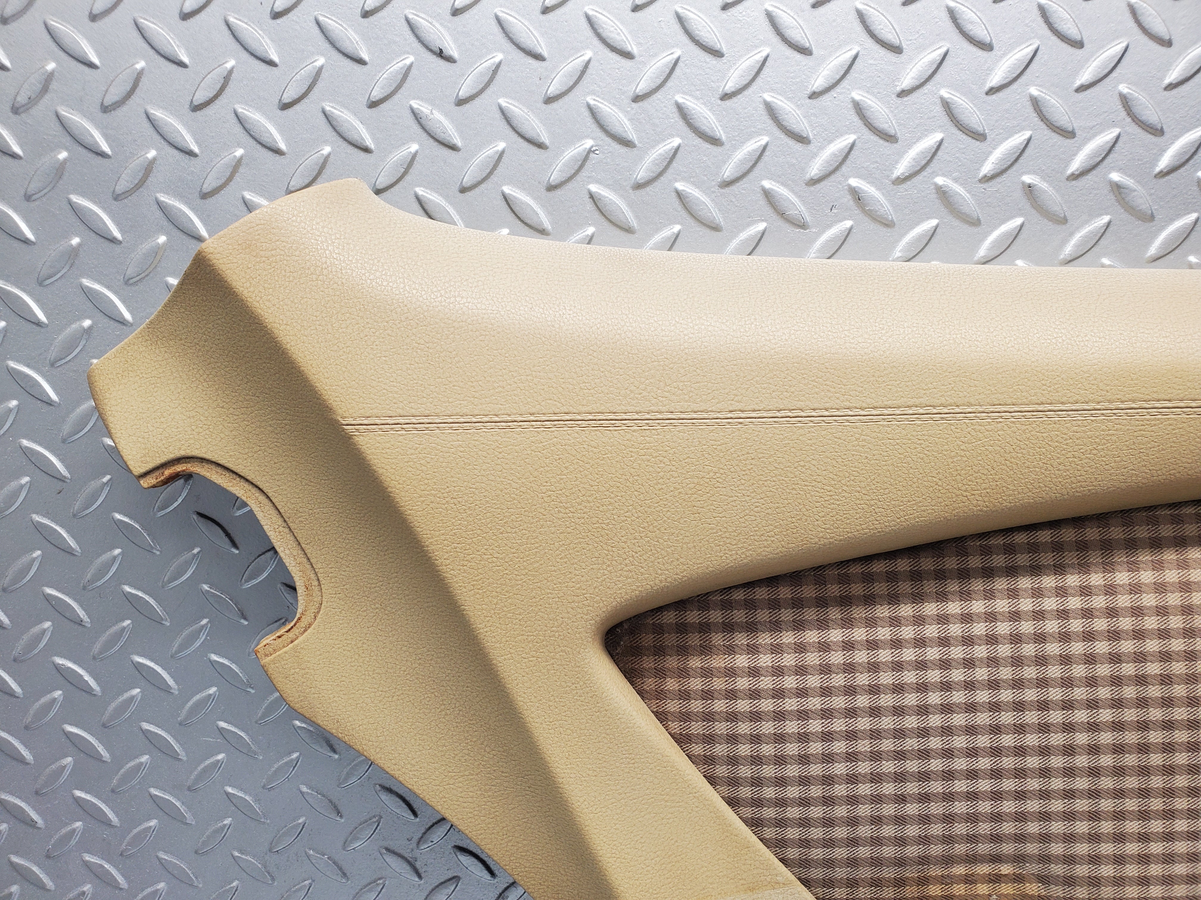 1817 Mercedes-Benz W116 350SE Rear Left Door Card Beige