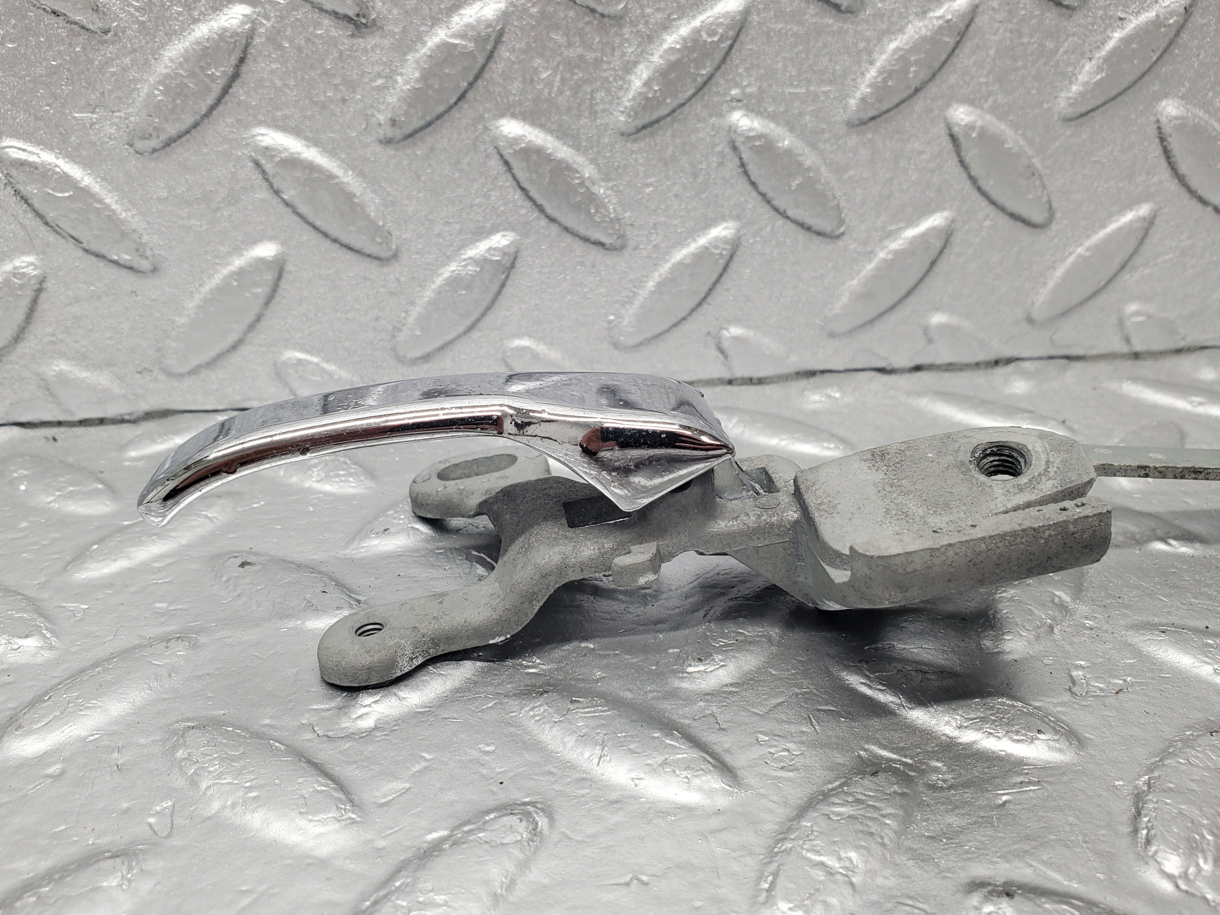 1831 Mercedes-Benz W108 280SE Chrome Door Handle Opener Left 1157660119