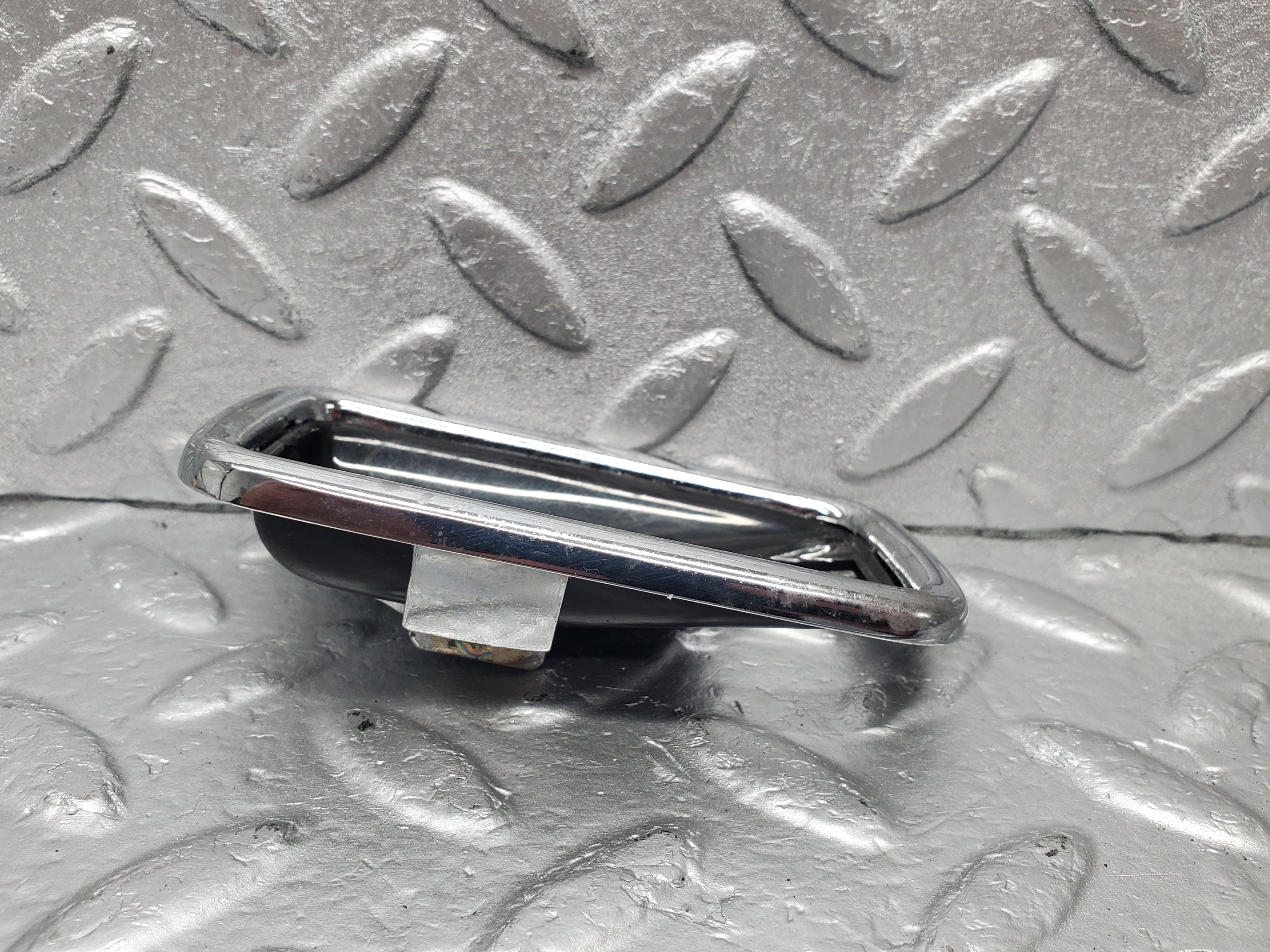 1835 Mercedes-Benz W108 280SE Chrome Frame For Door Opener Right 1087660611