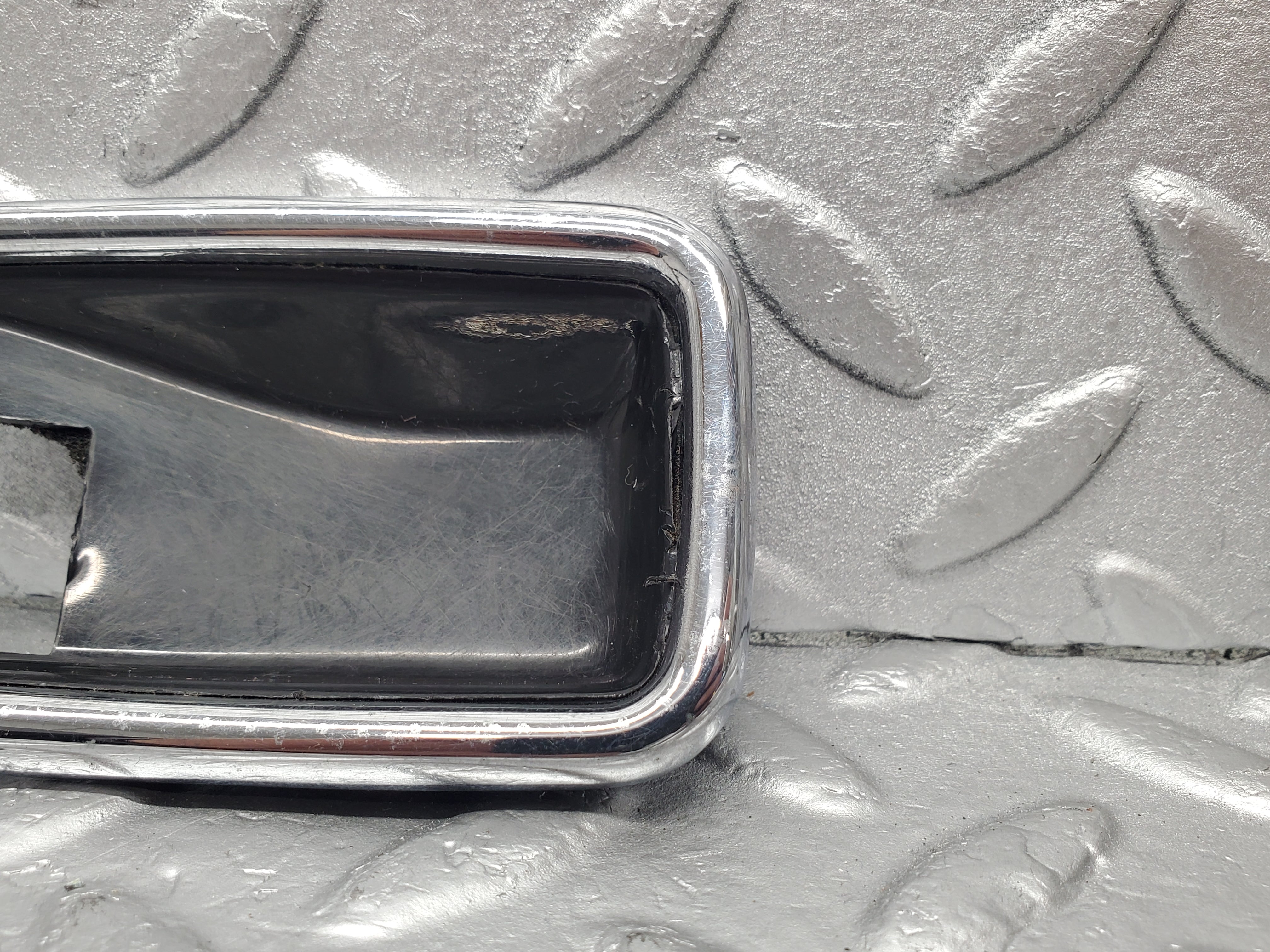 1836 Mercedes-Benz W108 280SE Chrome Frame For Door Handle Right 1087660611