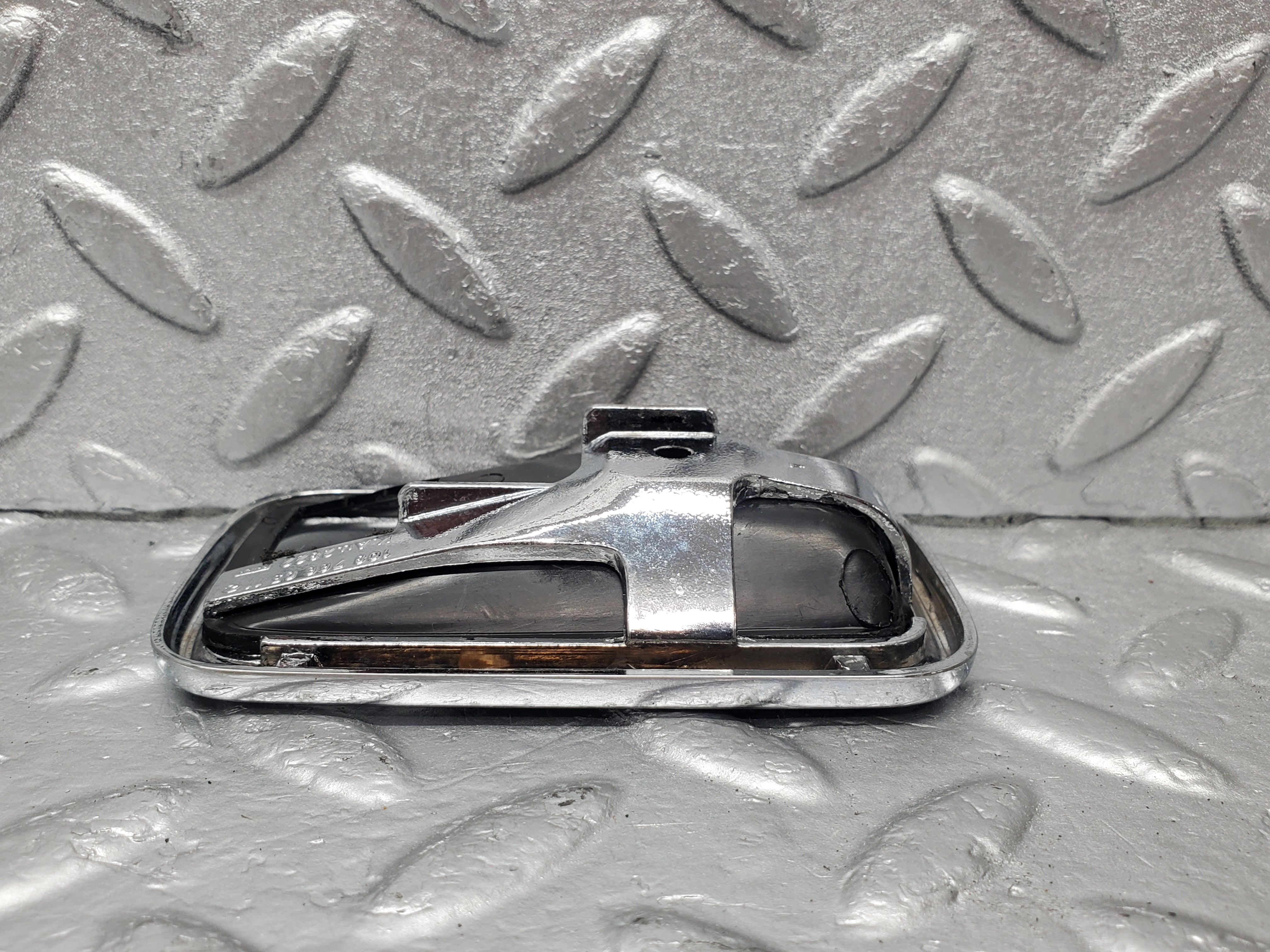 1836 Mercedes-Benz W108 280SE Chrome Frame For Door Handle Right 1087660611