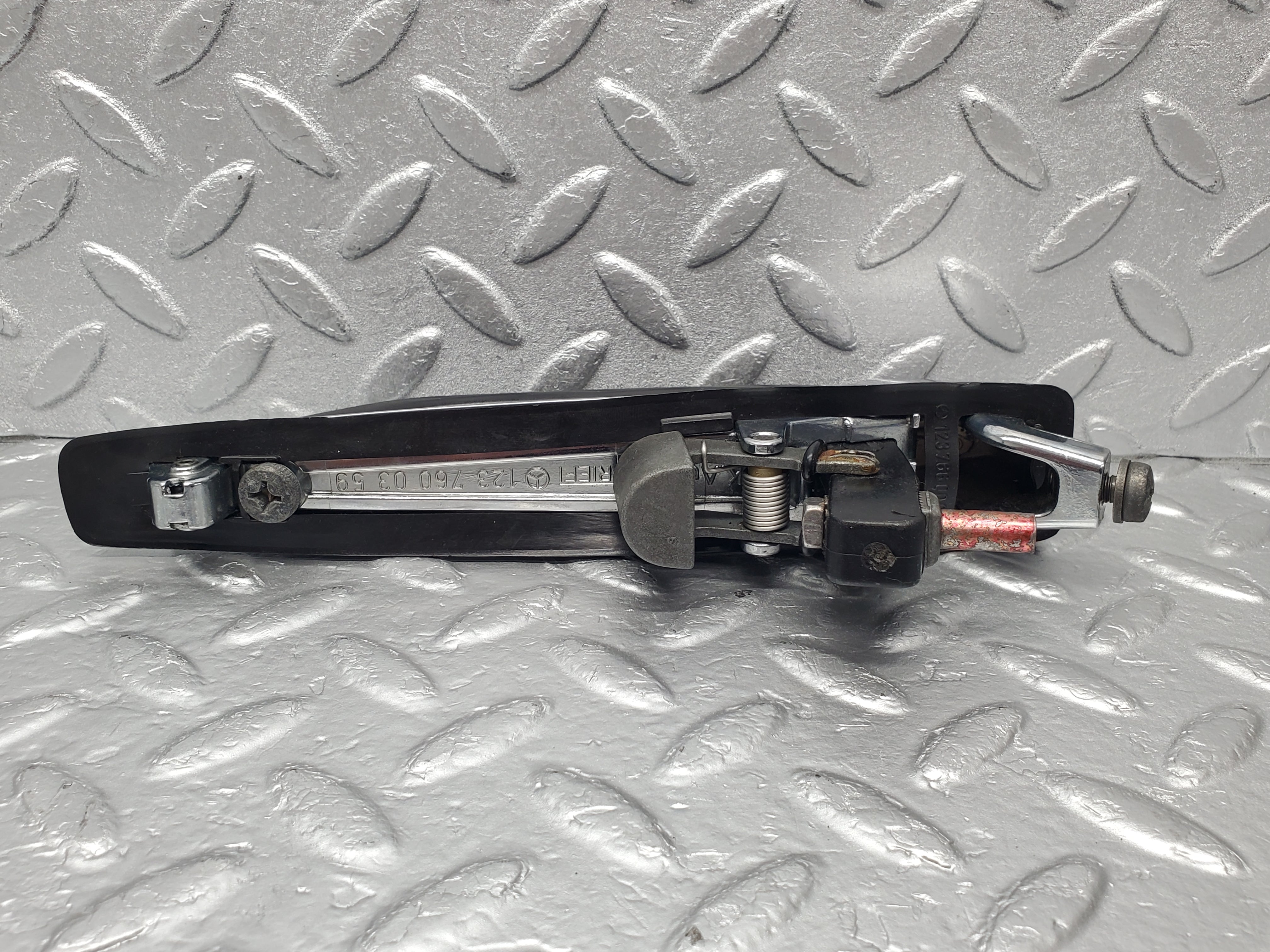 1846 Mercedes-Benz W123 230E Rear Exterior Door Handle 1237600359