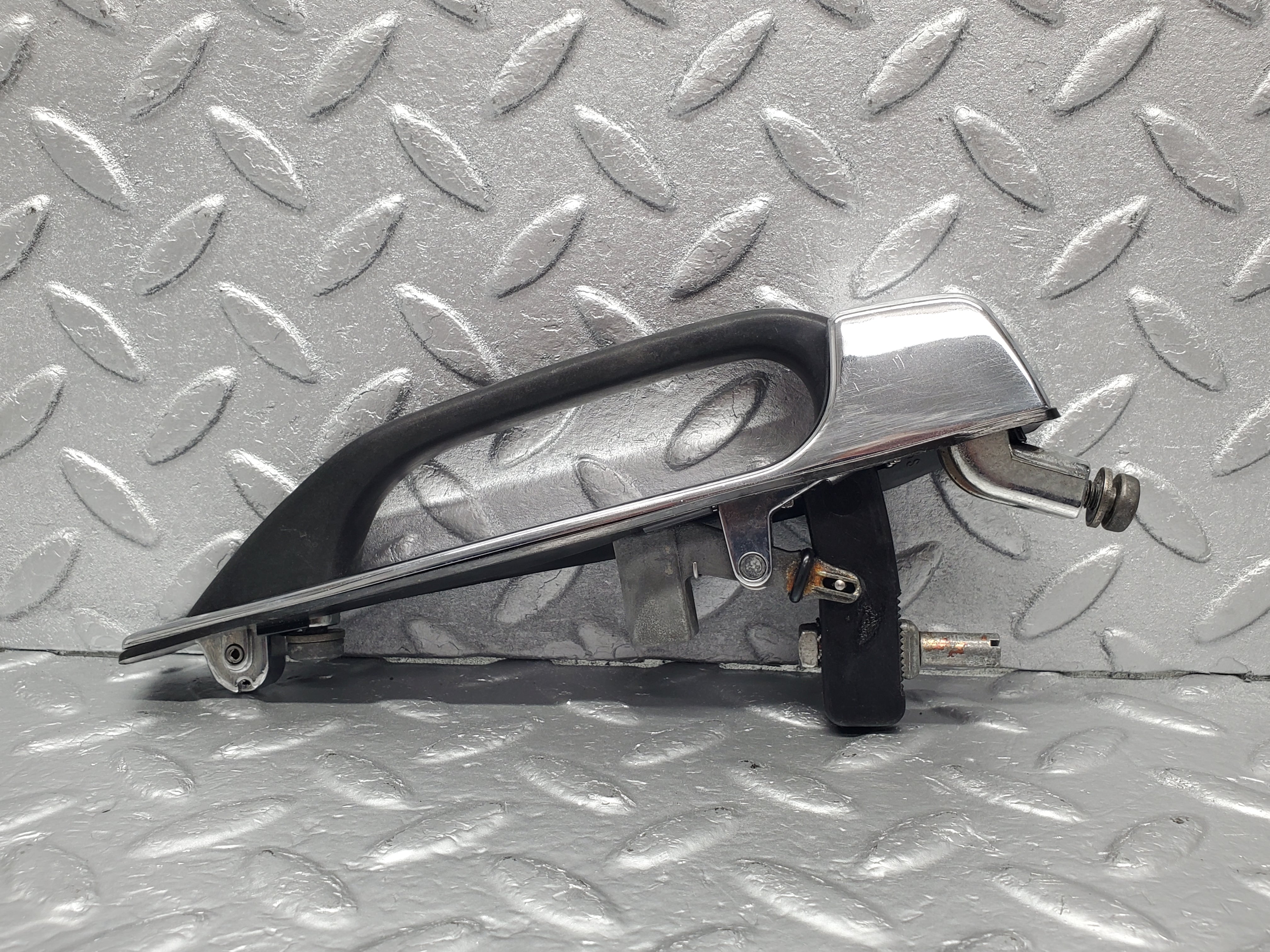 1847 Mercedes-Benz W123 230E Rear Exterior Door Handle 1237600359