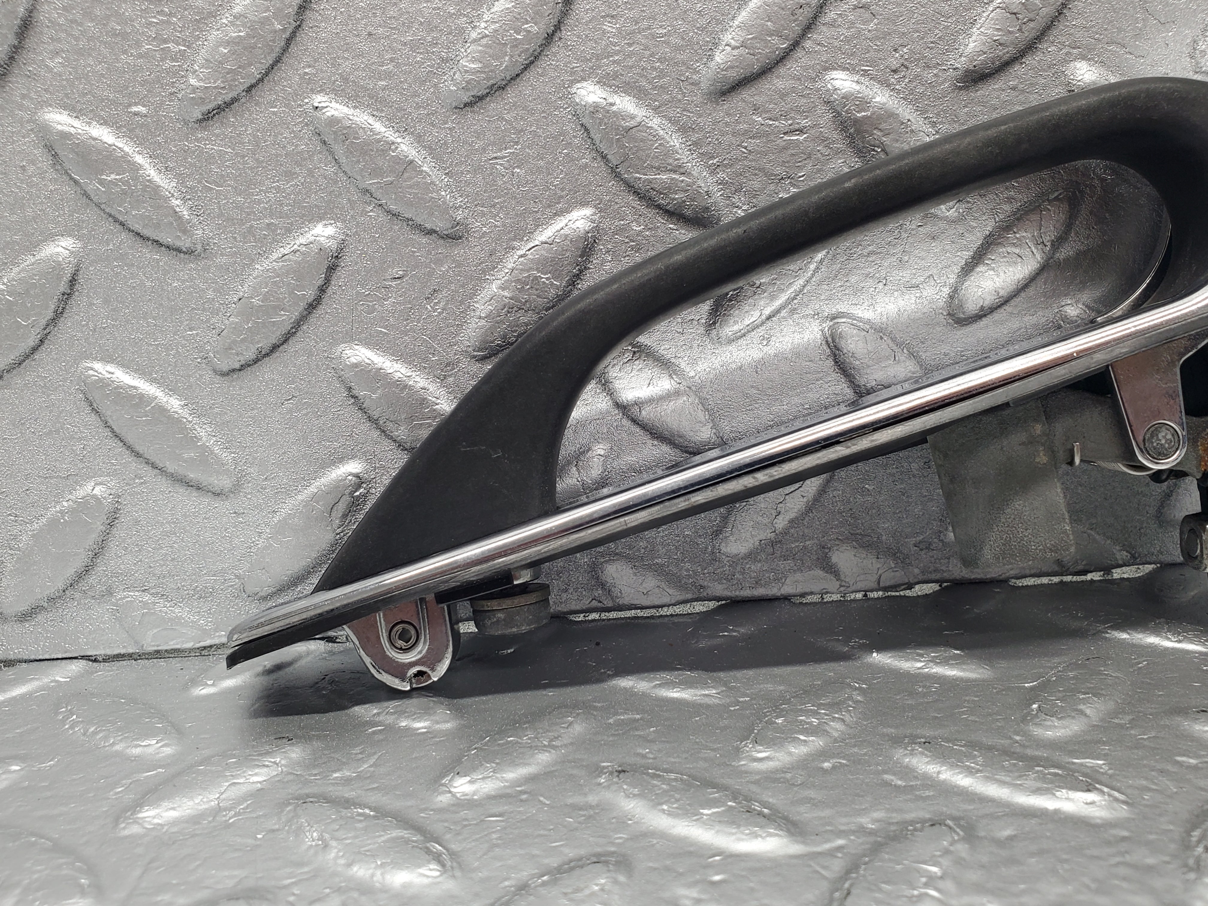 1847 Mercedes-Benz W123 230E Rear Exterior Door Handle 1237600359