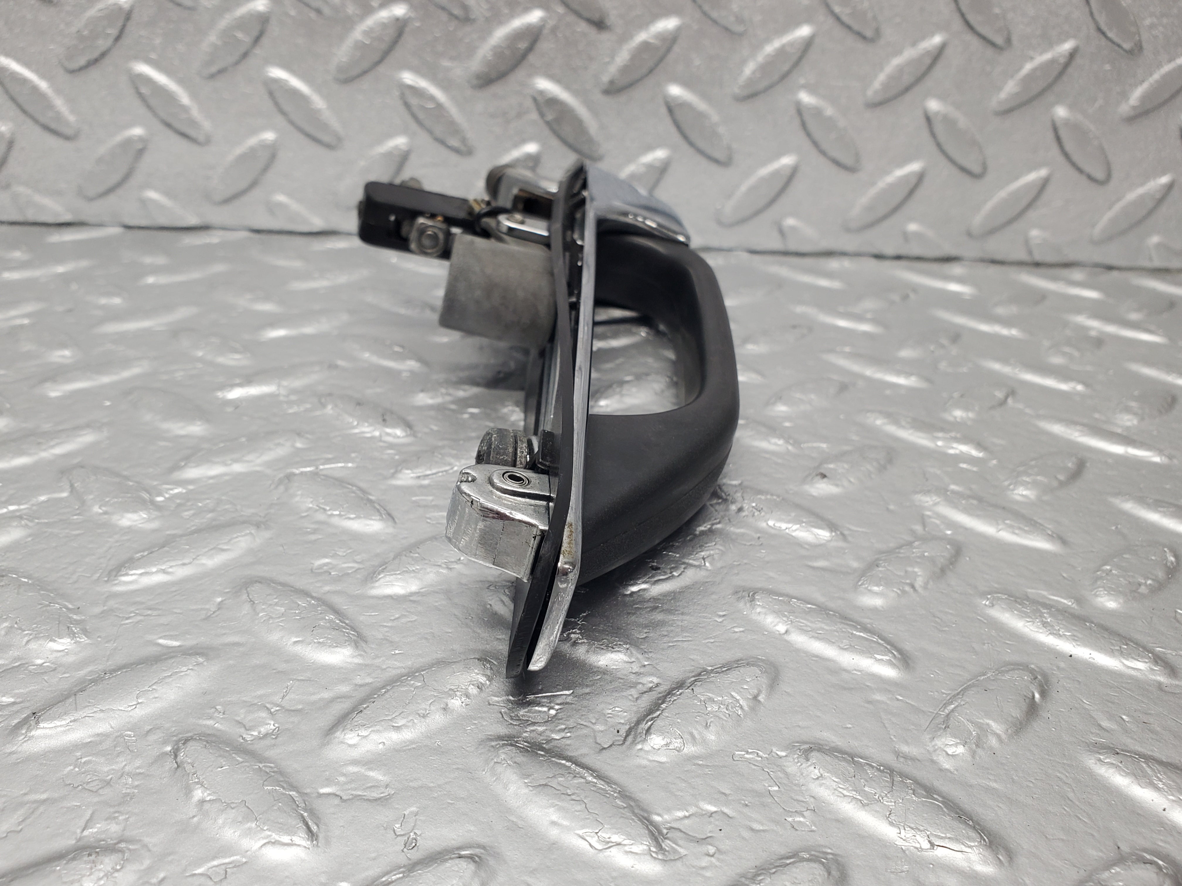 1847 Mercedes-Benz W123 230E Rear Exterior Door Handle 1237600359