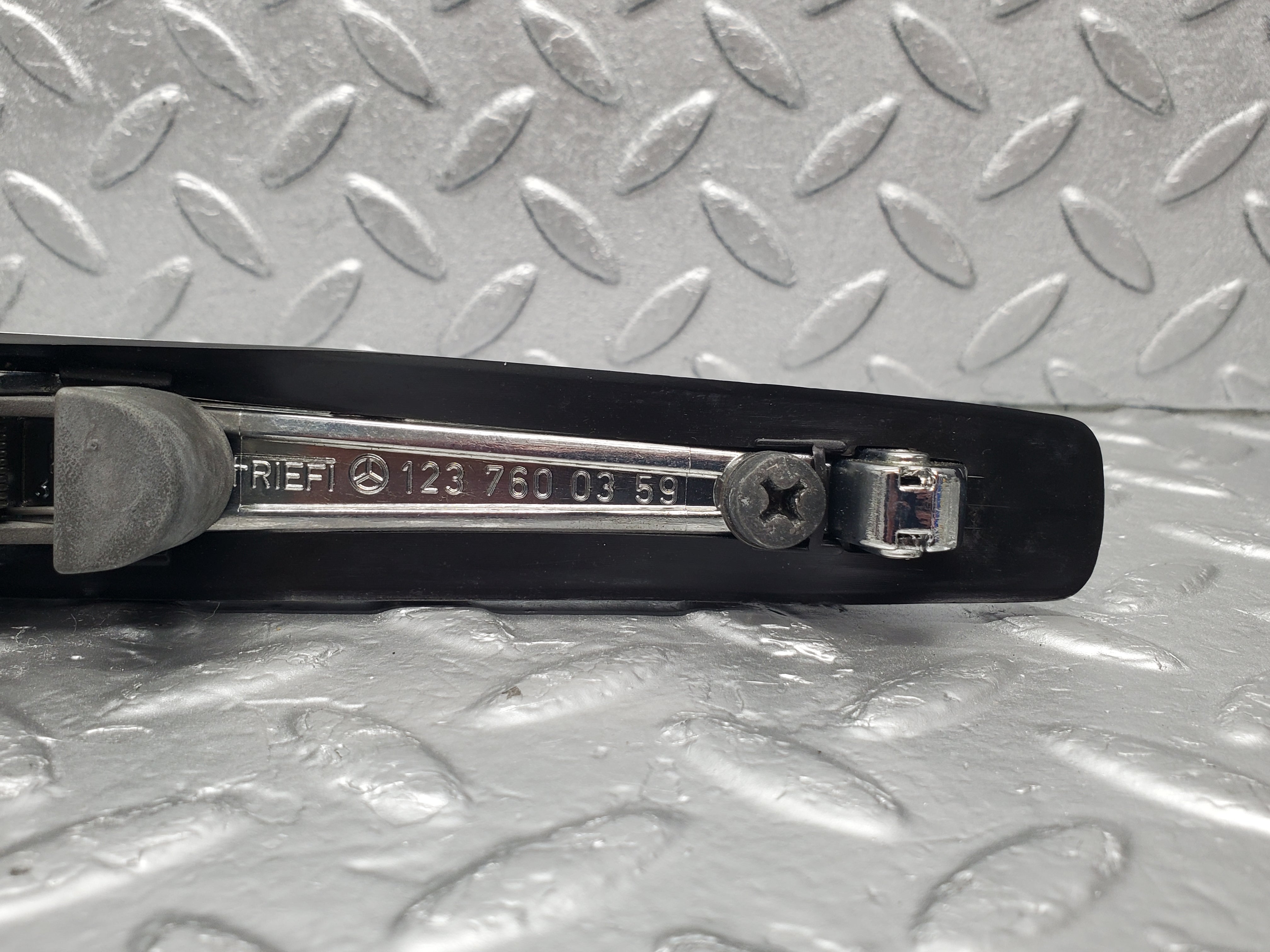 1847 Mercedes-Benz W123 230E Rear Exterior Door Handle 1237600359