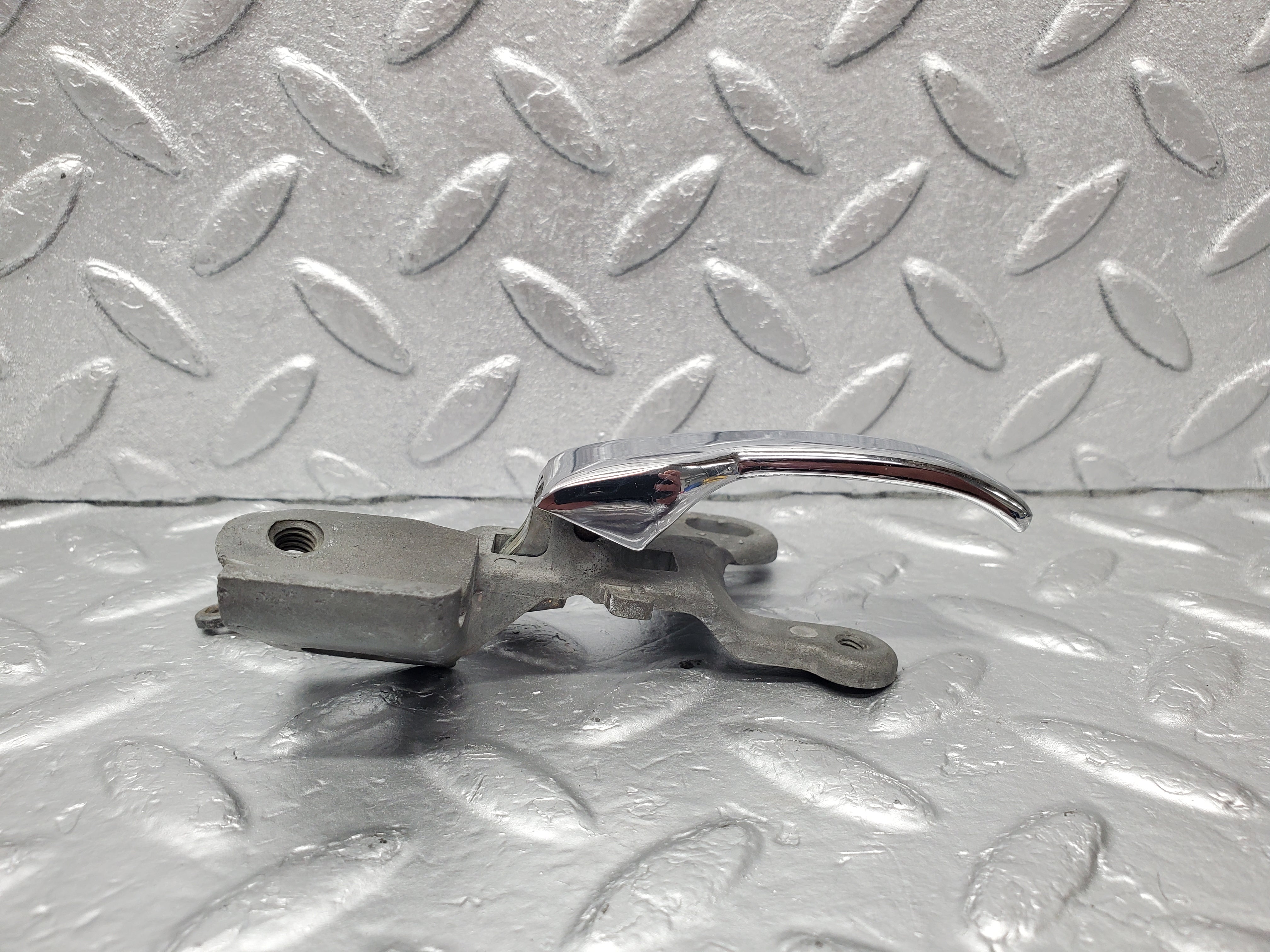 1856 Mercedes-Benz W108 280SE Chrome Door Handle Opener Right 1157660219