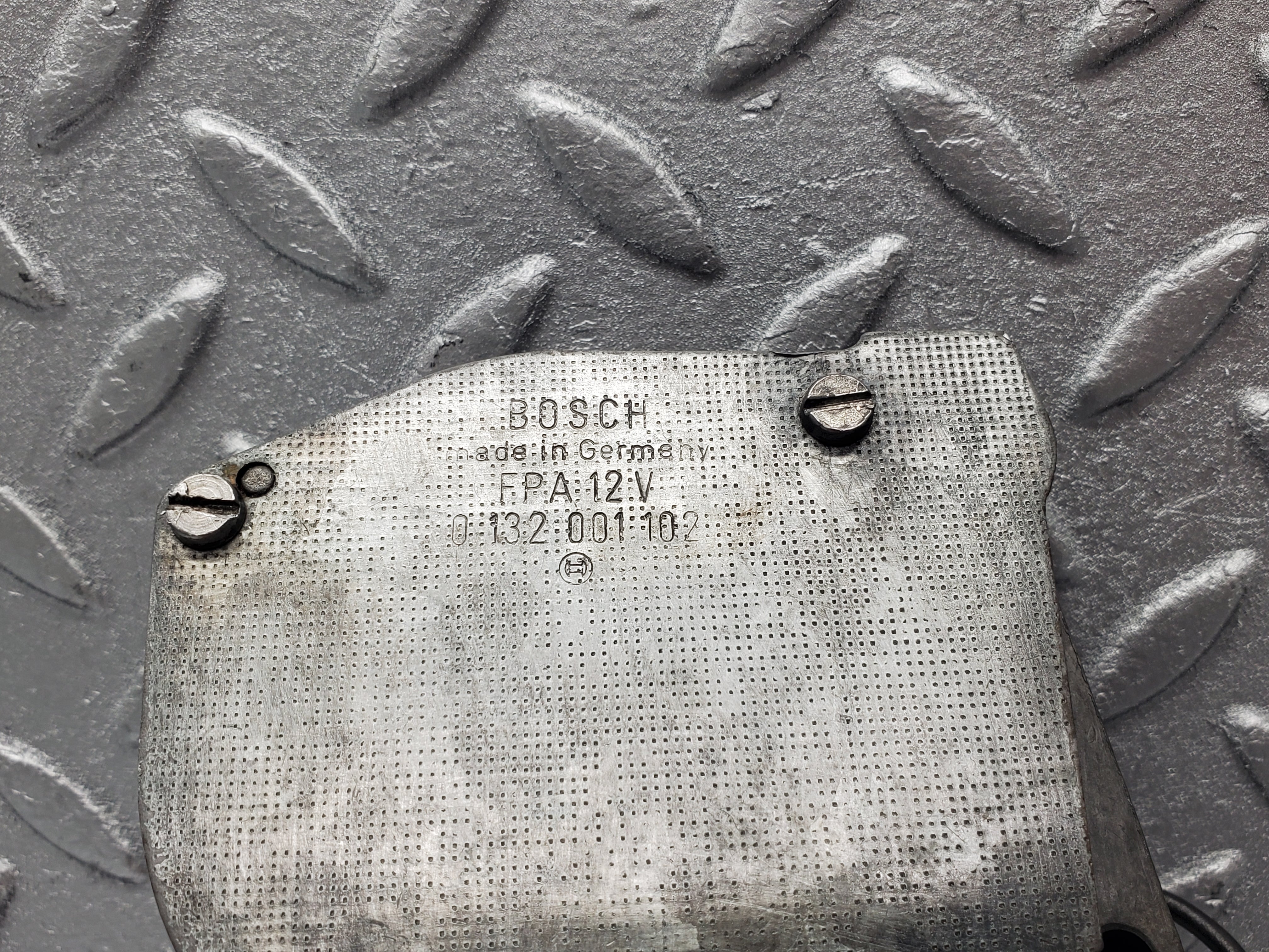 1861 Mercedes-Benz W116 350SE Window Regulator Motor Front Right 0132001102