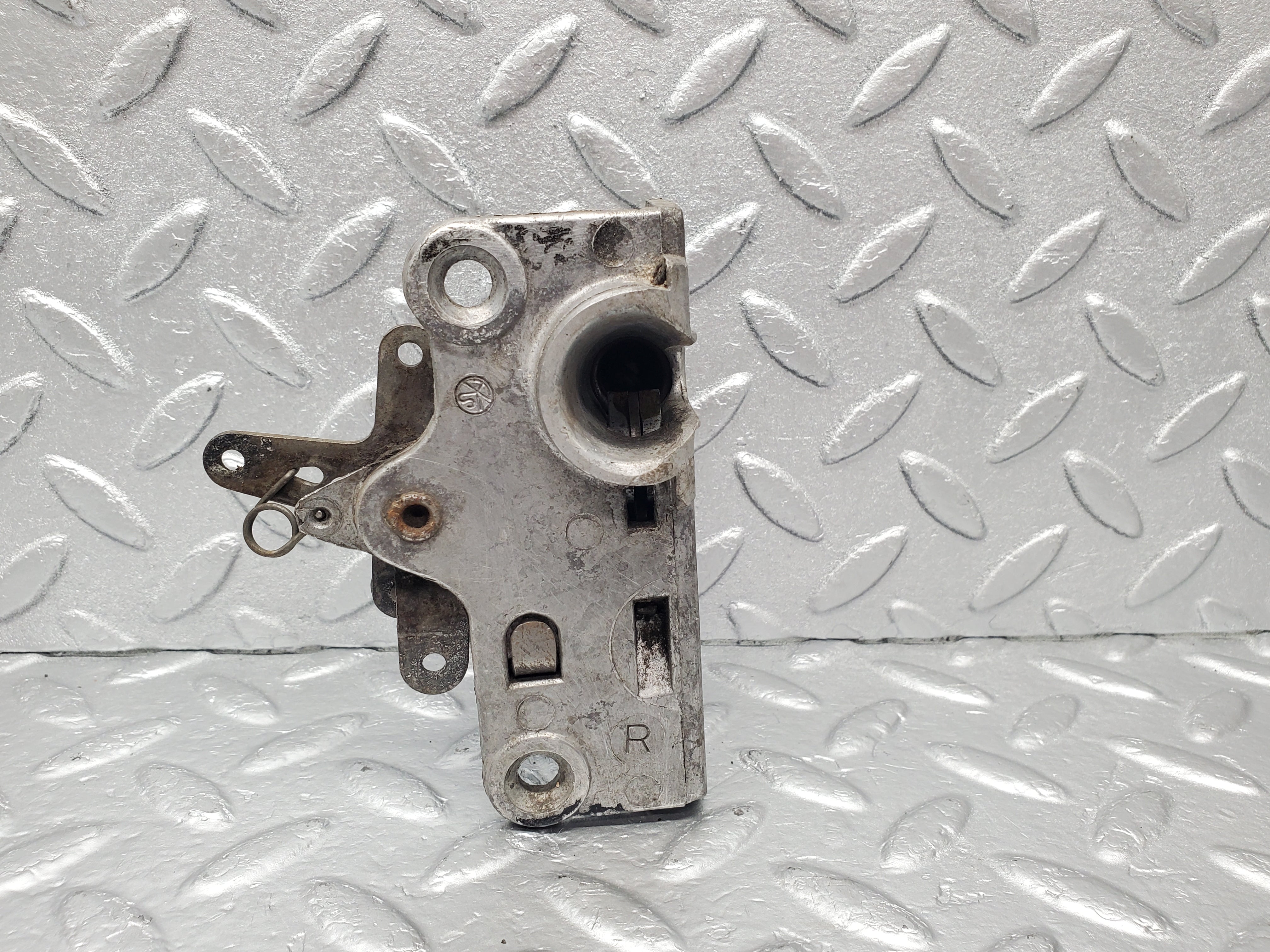 1864 Mercedes-Benz W120 Ponton Door Lock Mechanism Right Side