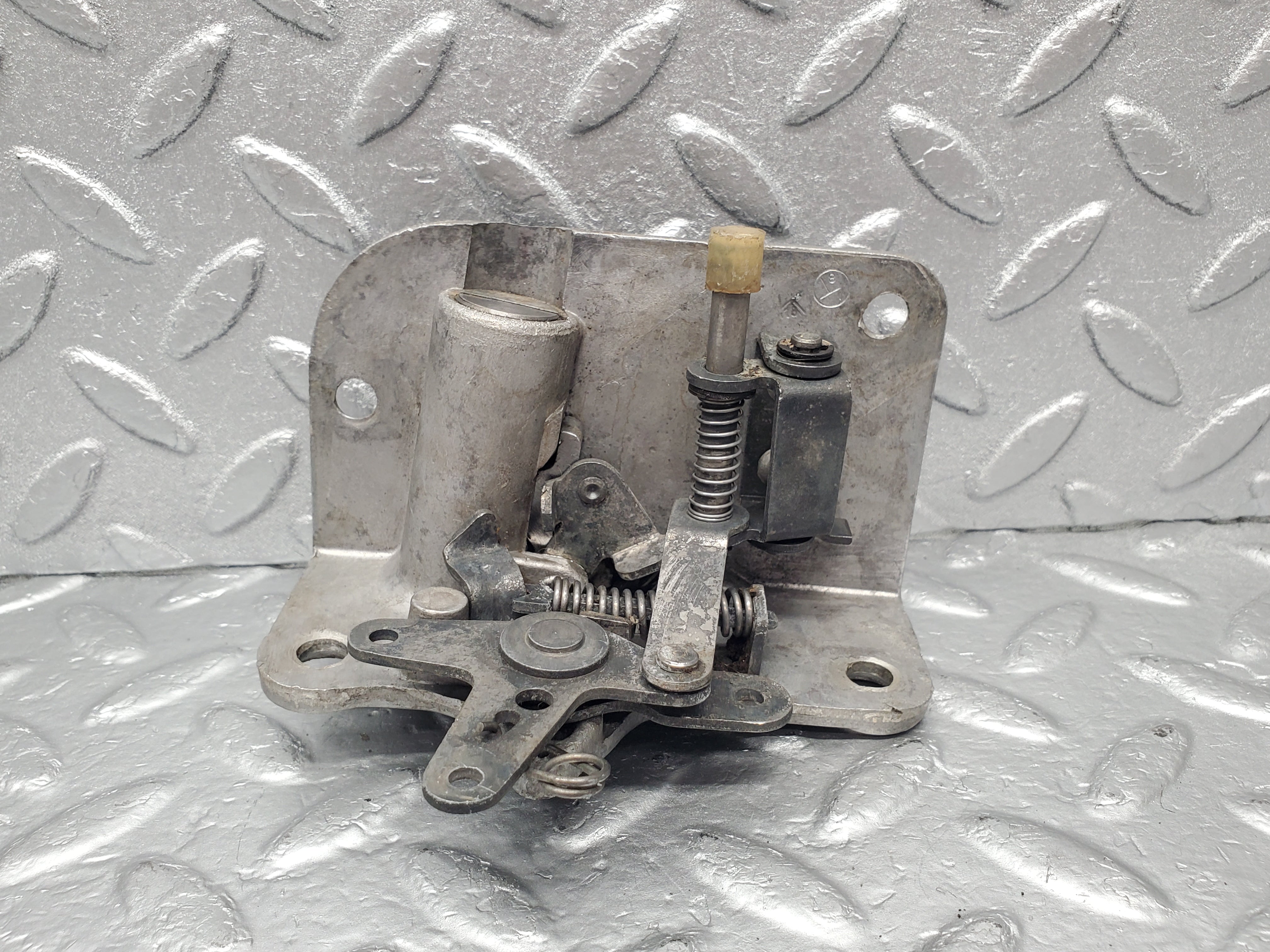 1878 Mercedes-Benz W120 Ponton Door Lock Mechanism Left Side