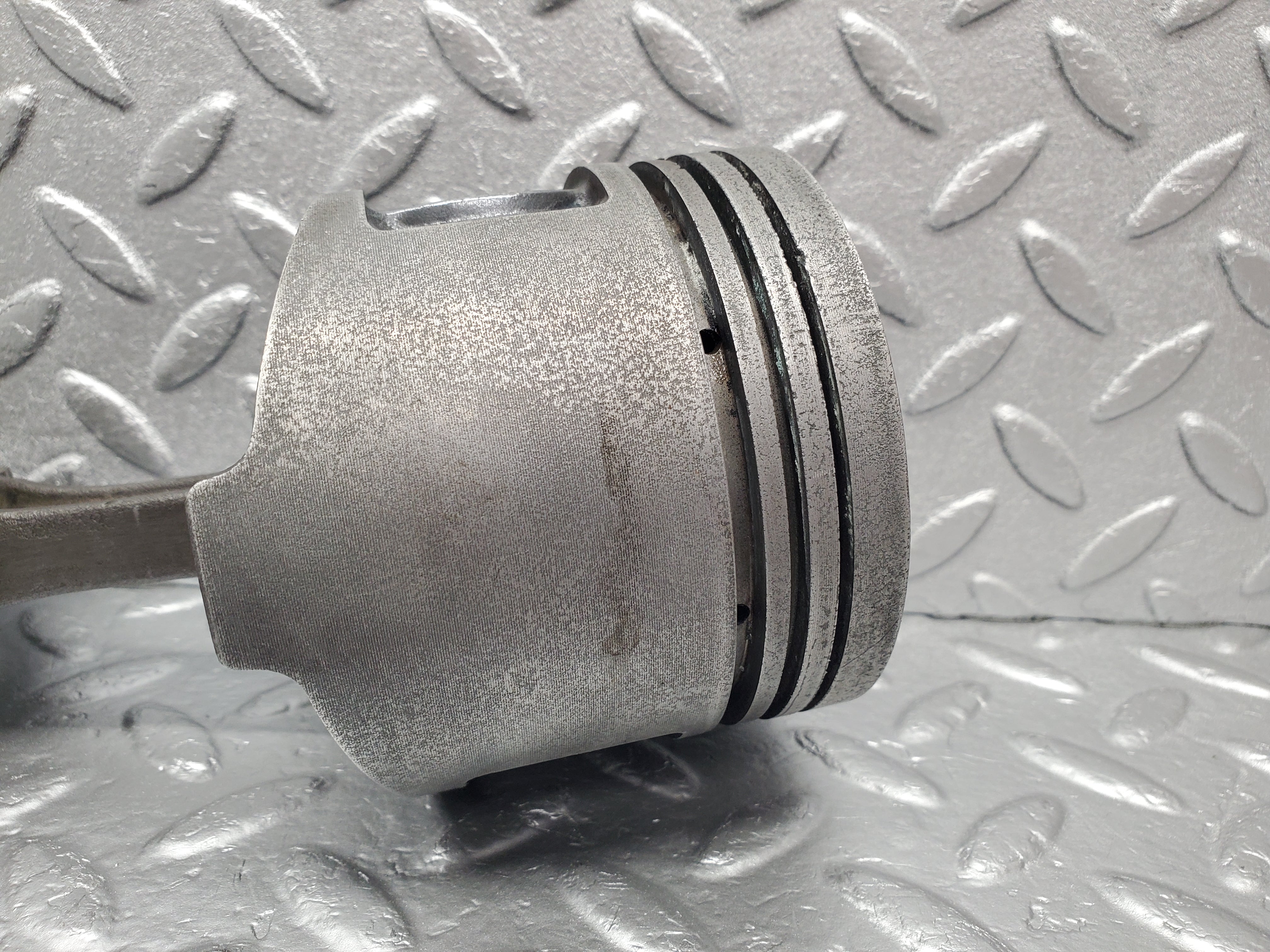 1942 Mercedes-Benz C107 350SLC Coupe Piston With Connecting Rod 92 mm