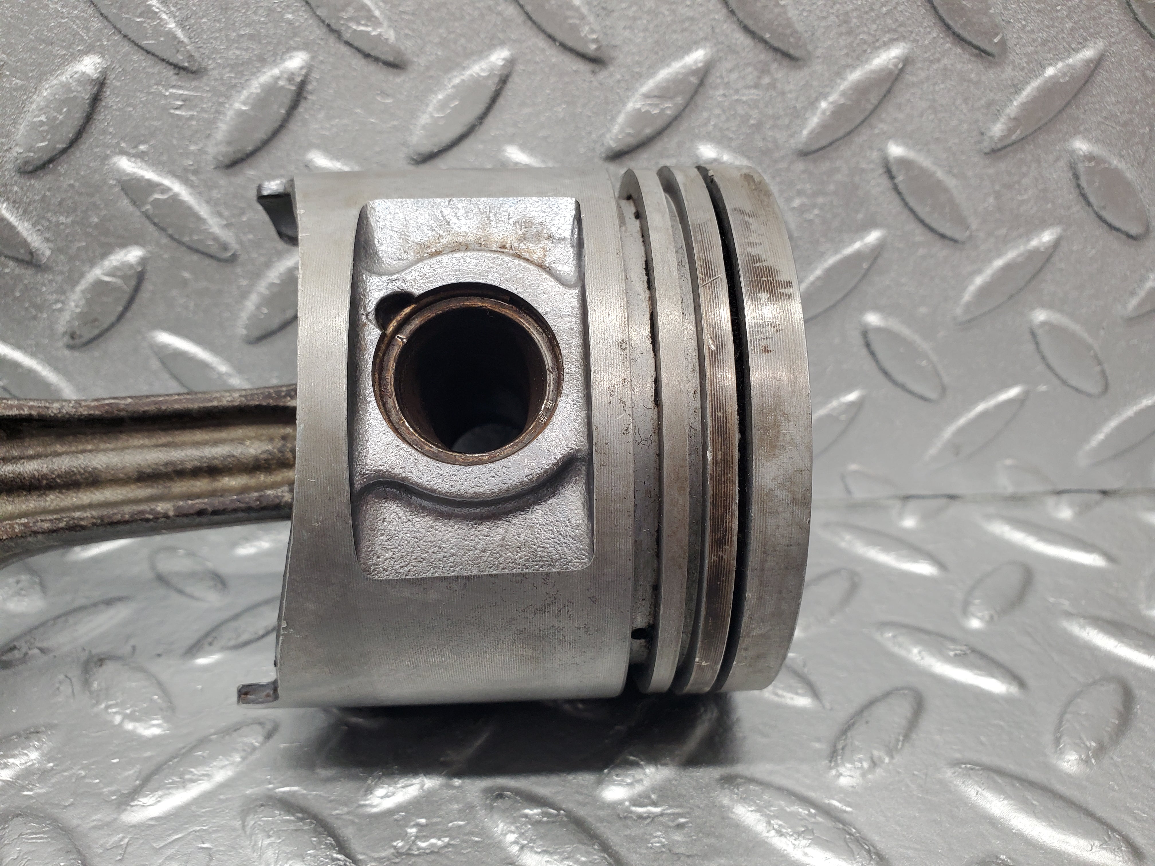 1944 Mercedes-Benz C107 350SLC Piston With Connecting Rod 92 mm