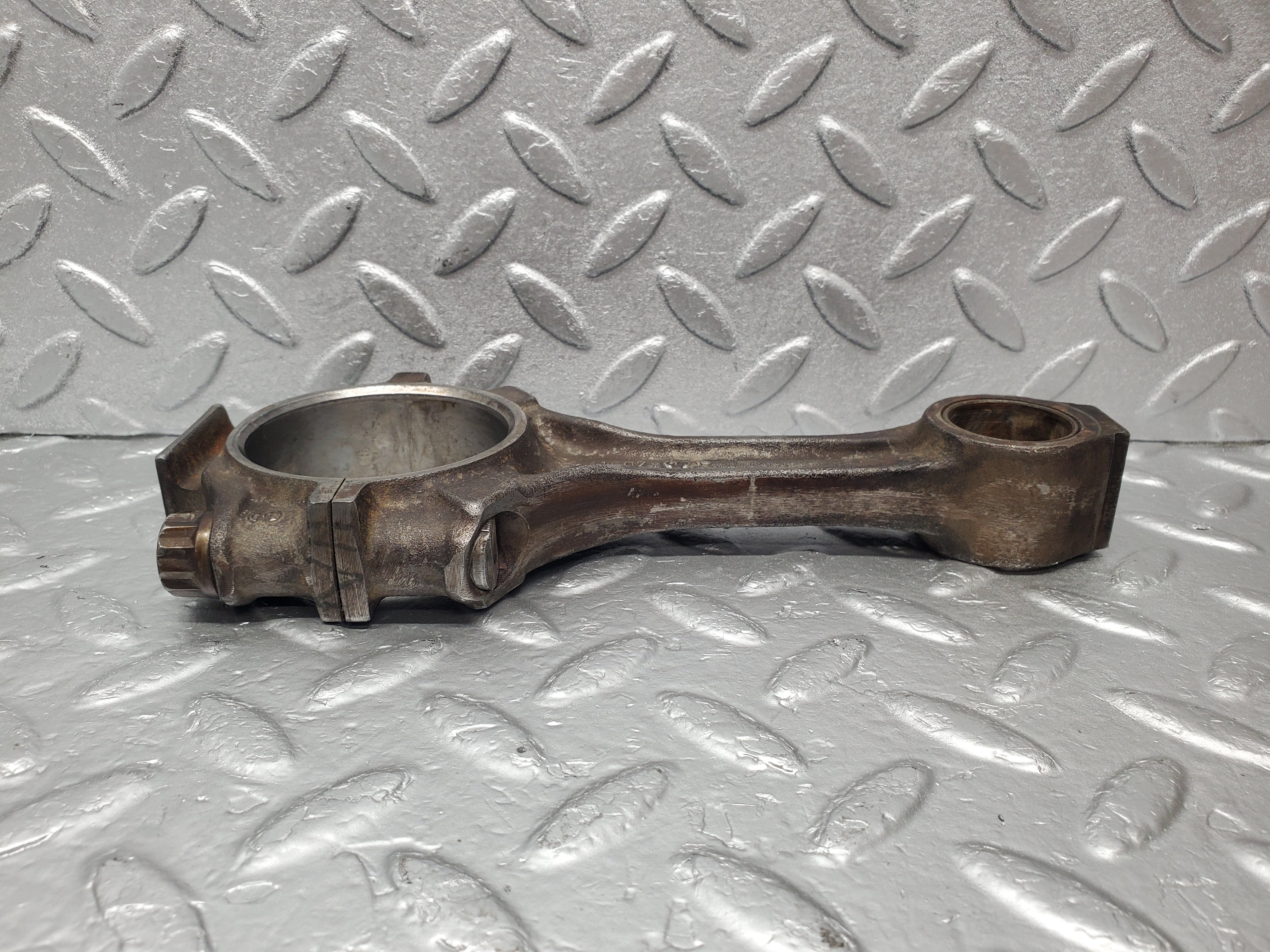 1945 Mercedes-Benz C107 350SLC Connecting Rod