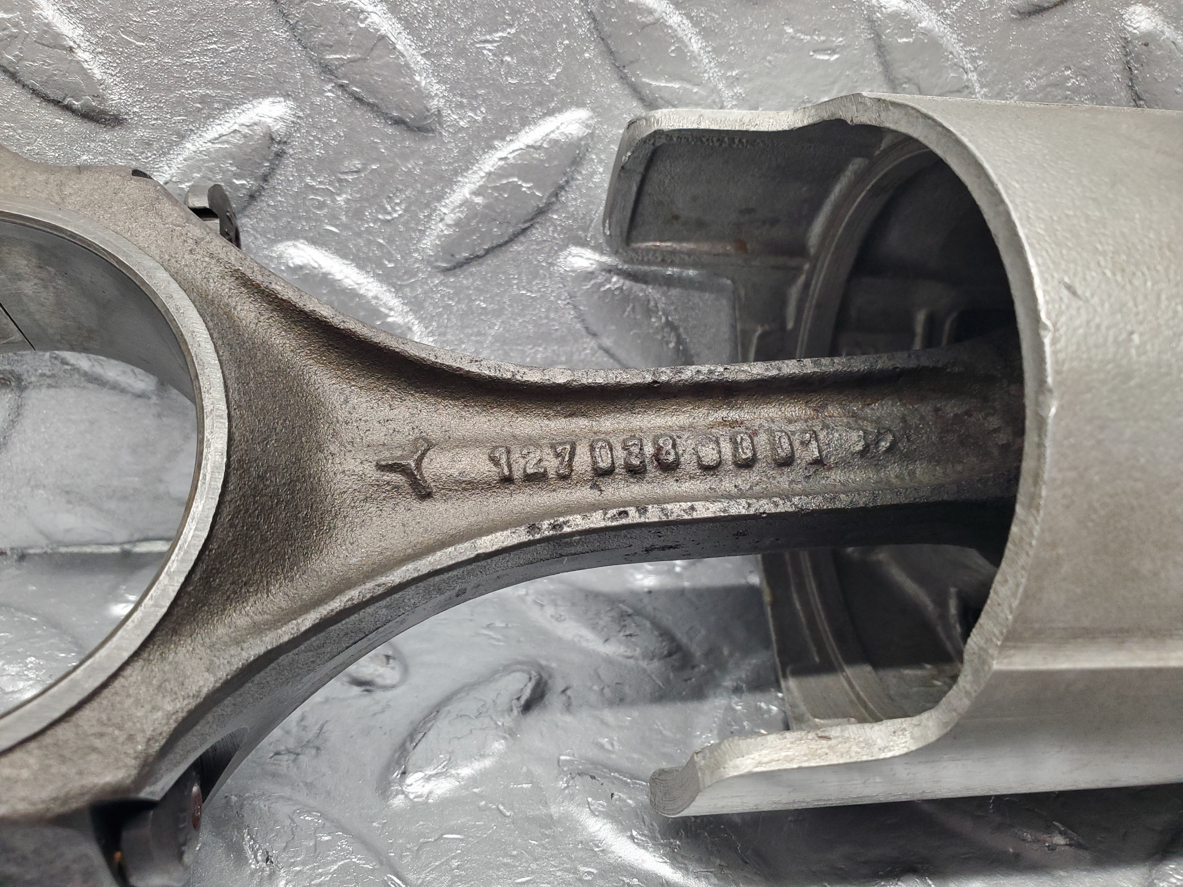 1951 Mercedes-Benz W105 219 PONTON Piston With Connecting Rod 79.98 mm