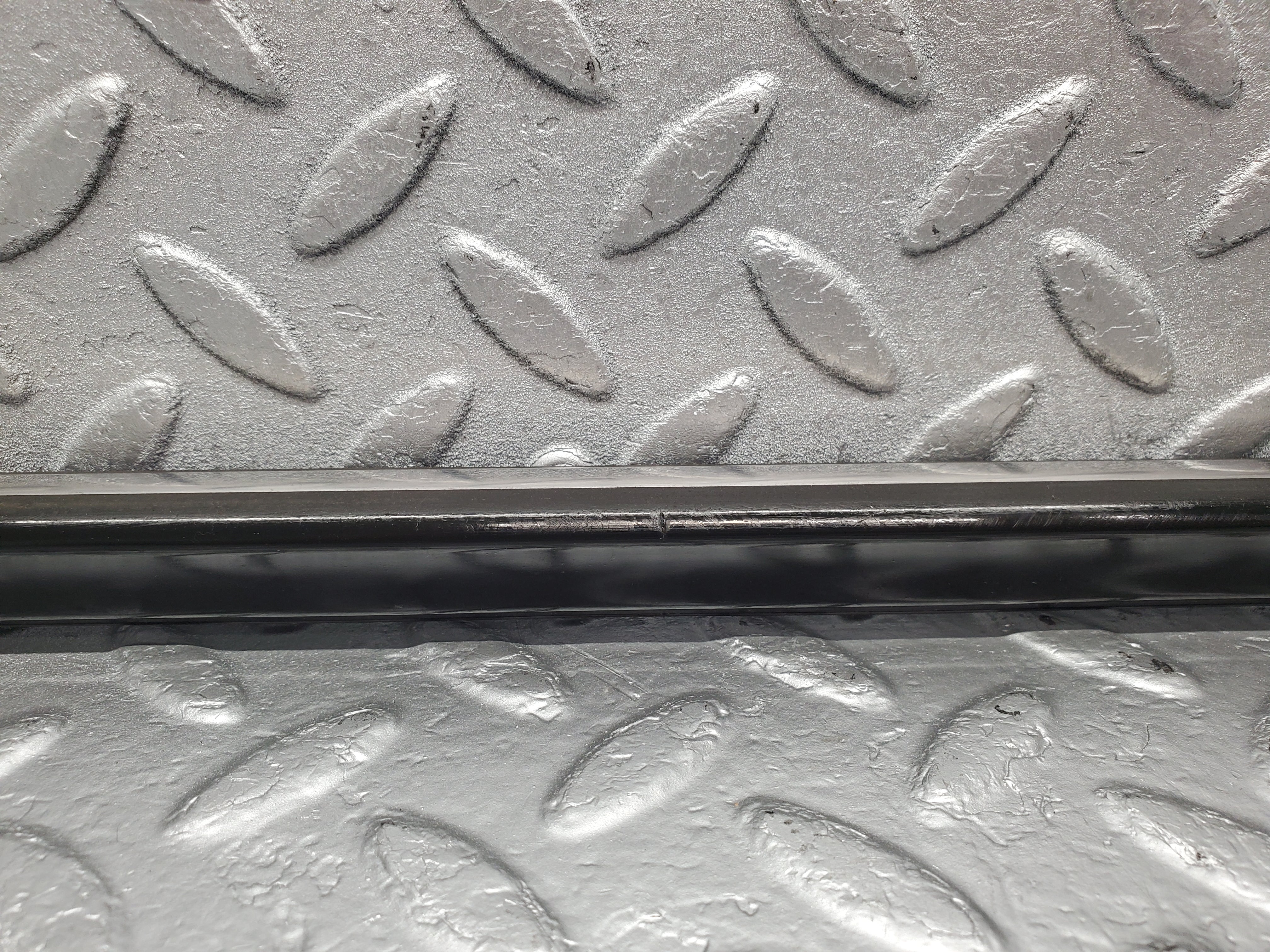 1890 Mercedes-Benz C123 230CE Coupe Left Door Centre Moulding Trim