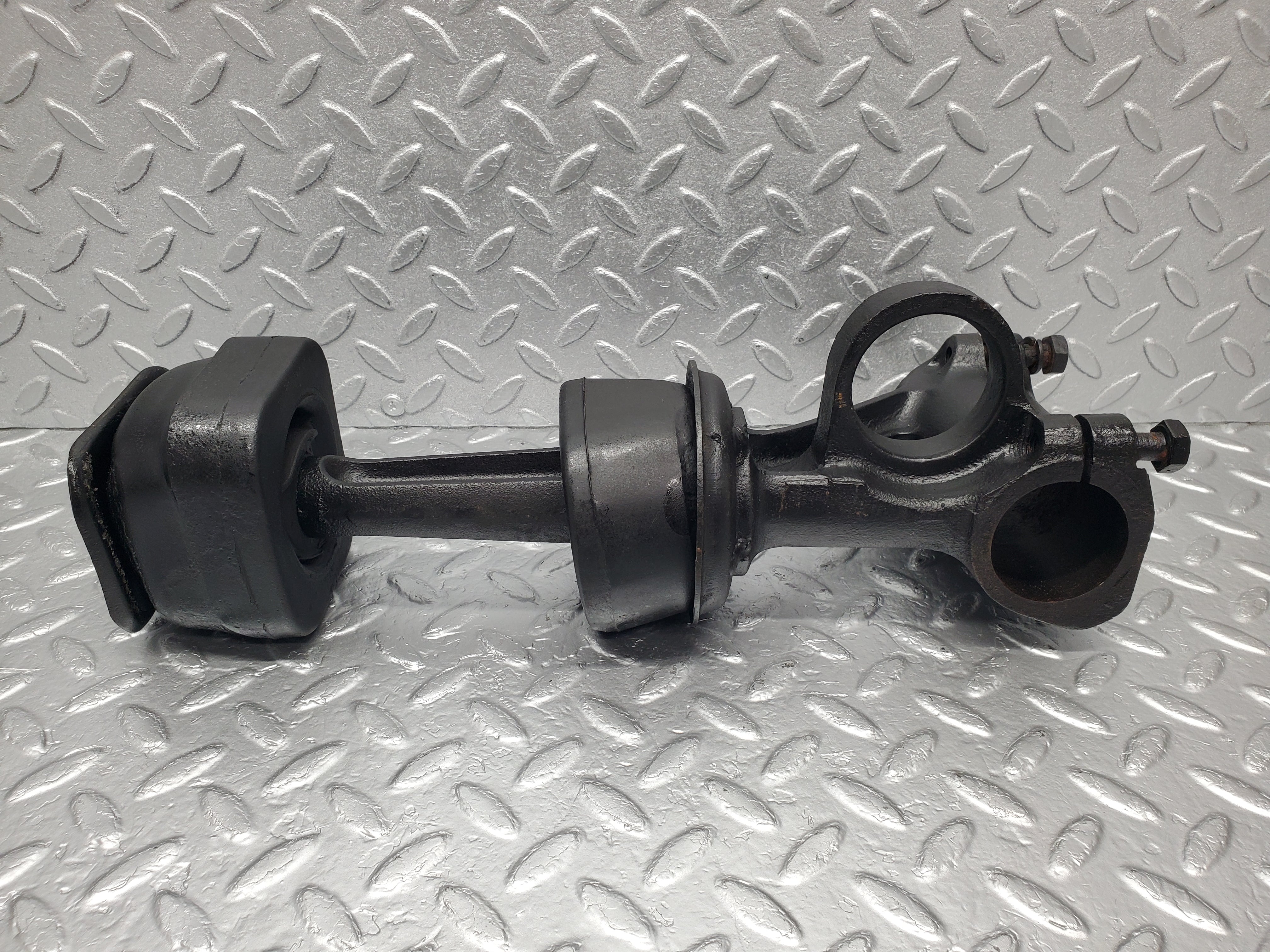 1900 Mercedes-Benz W120 Ponton Differential Mount Support 1803511716