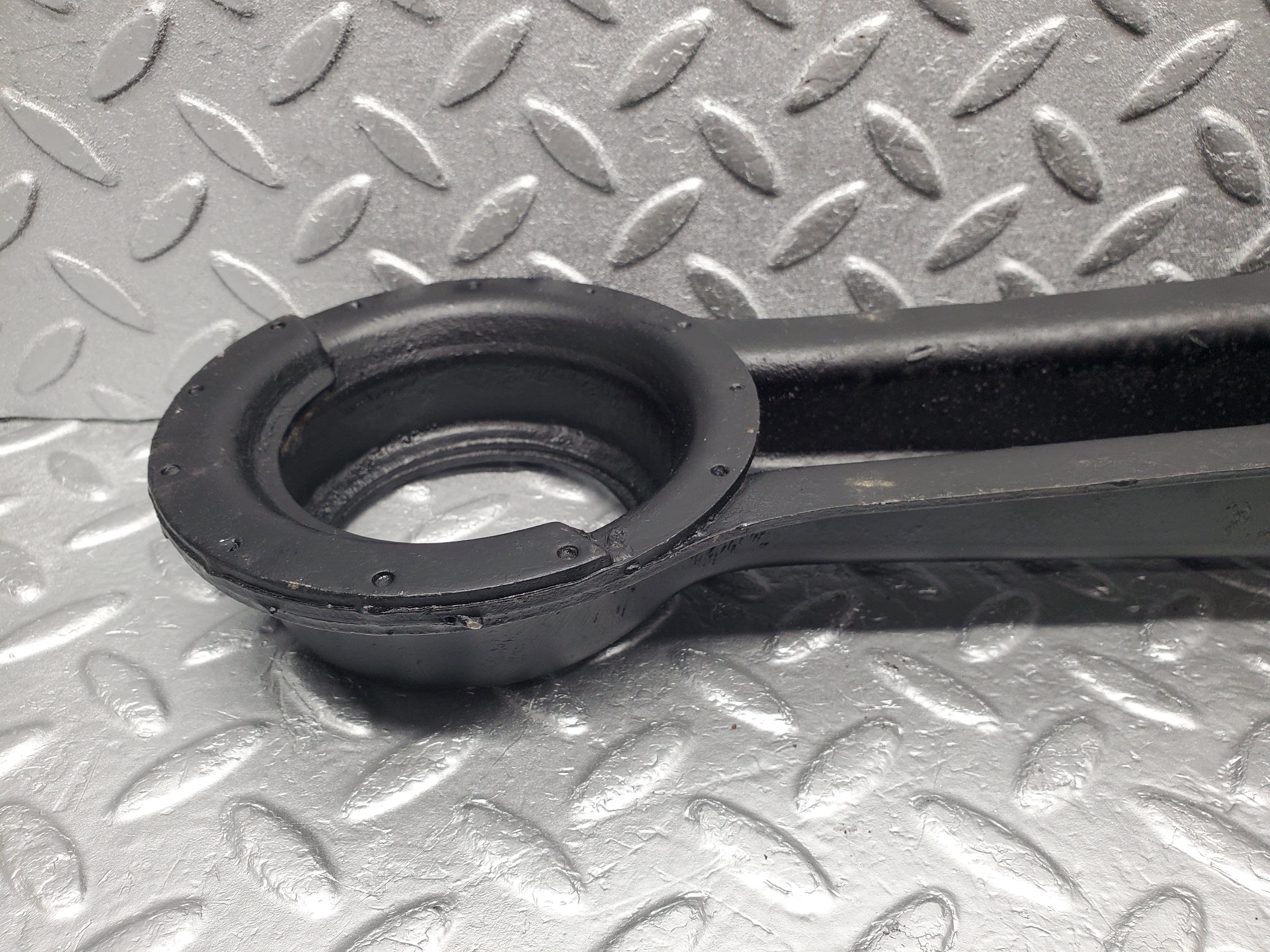 1908 Mercedes-Benz W120 Ponton Rear Axle Spring Coil Mount Left