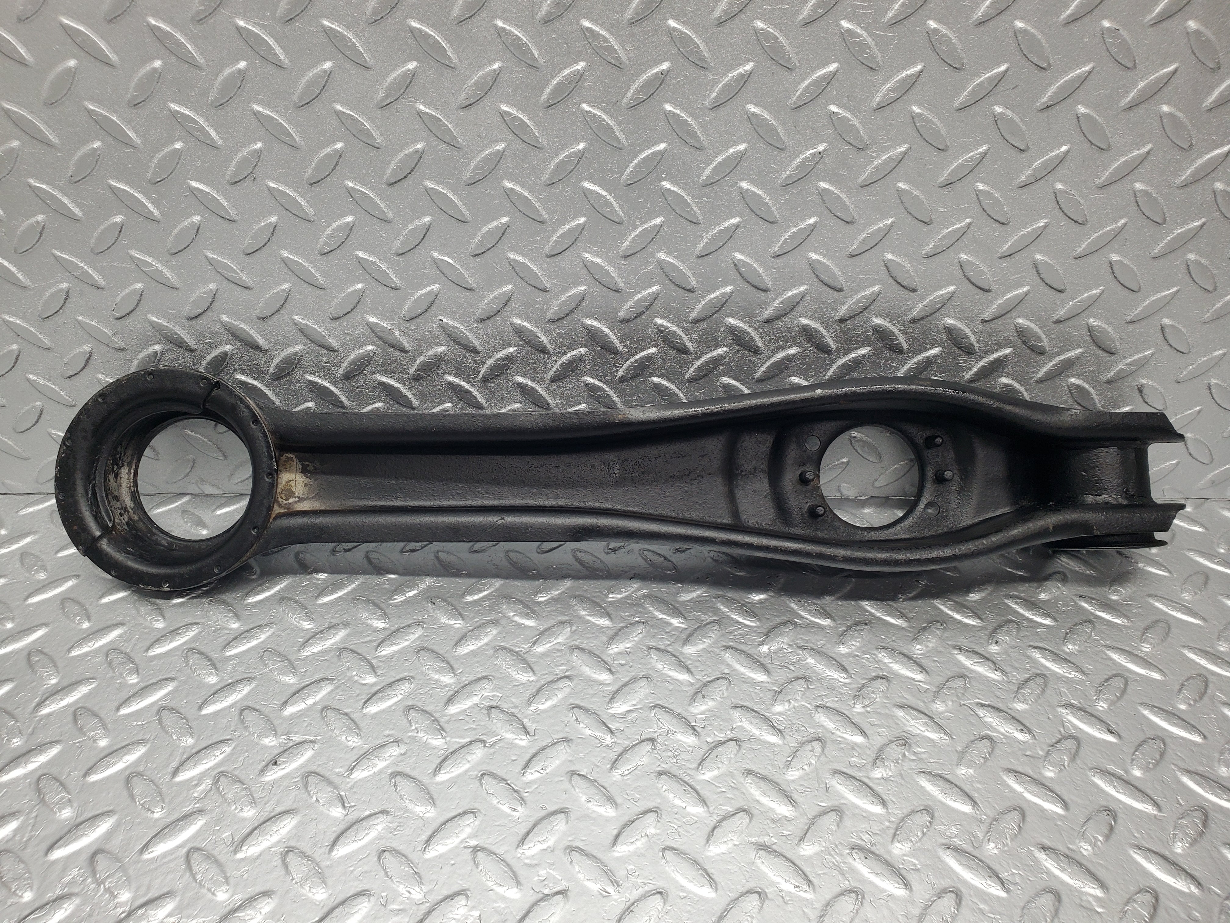 1909 Mercedes-Benz W120 Ponton Rear Axle Spring Coil Mount Right