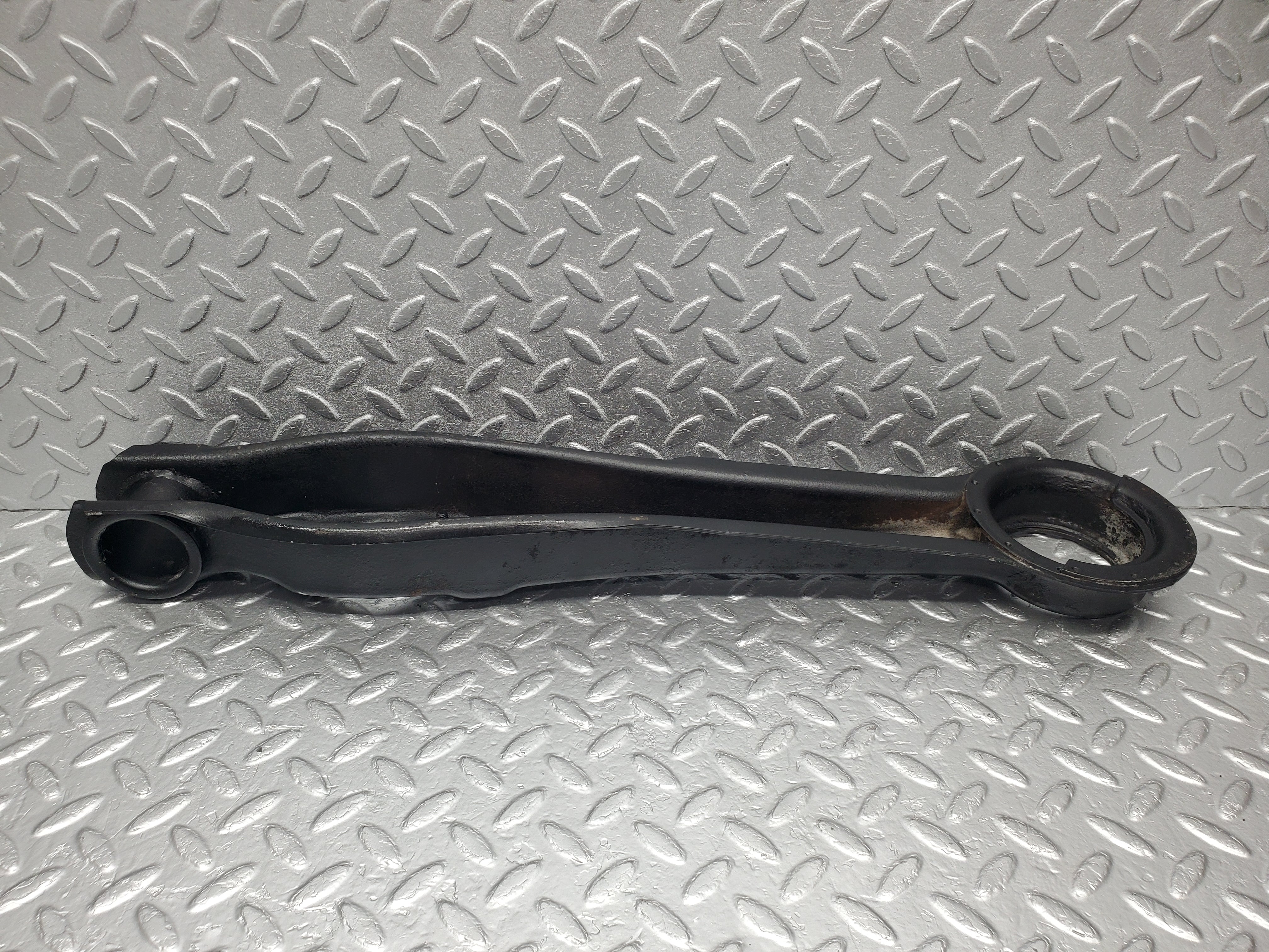 1909 Mercedes-Benz W120 Ponton Rear Axle Spring Coil Mount Right