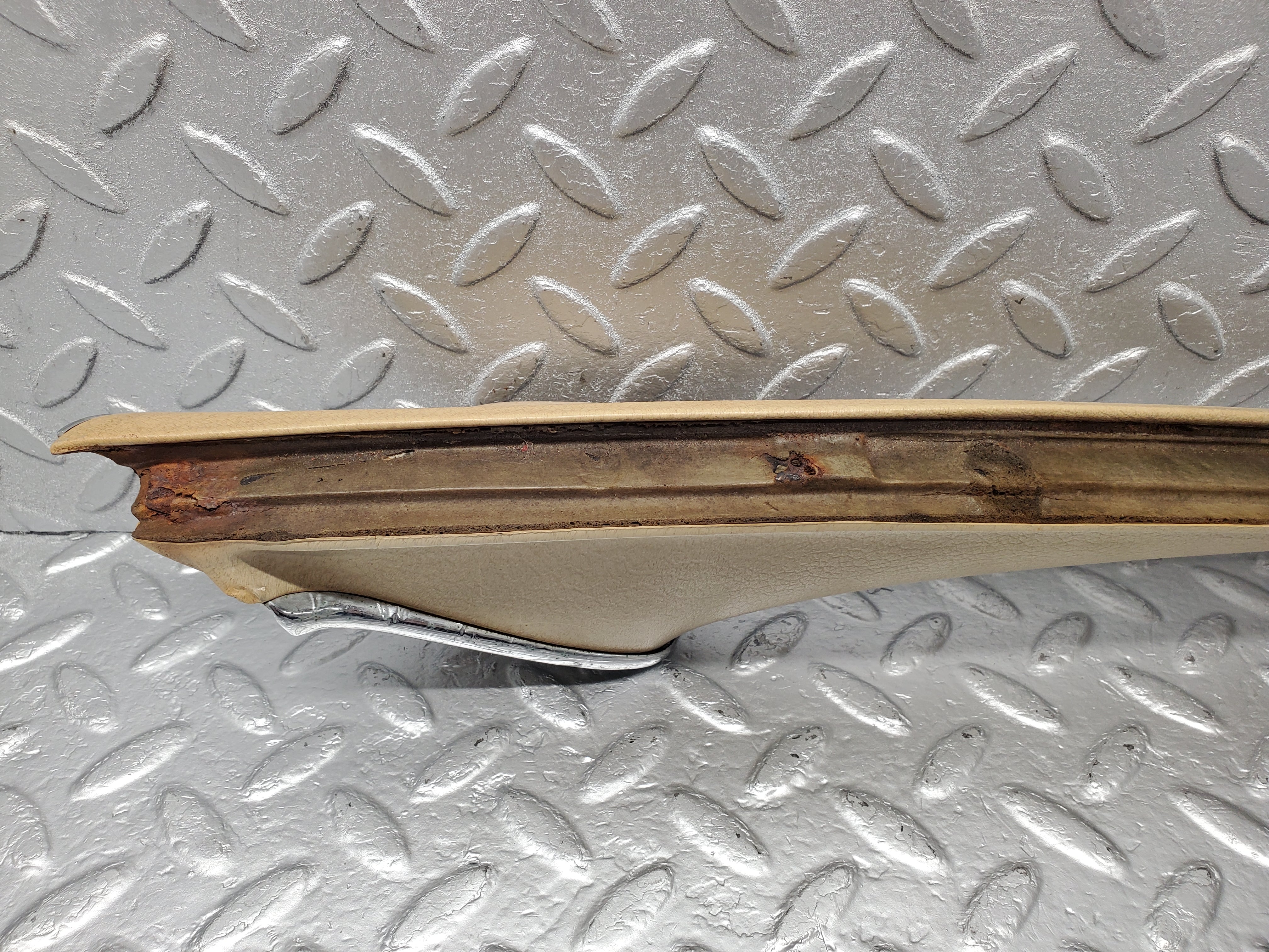 1914 Mercedes-Benz W116 350SE Rear Right Door Trim Interior Beige