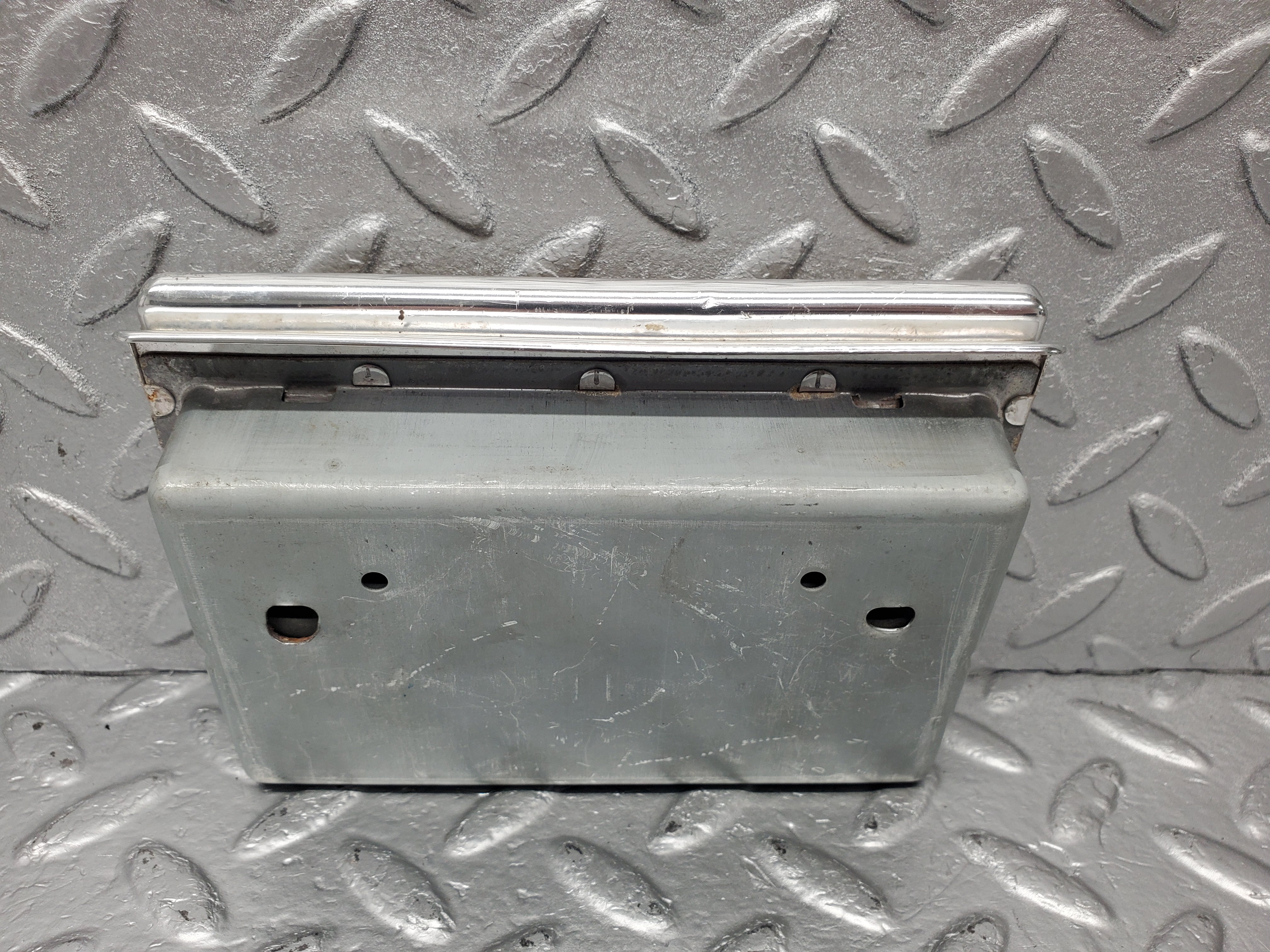 1916 Mercedes-Benz W116 350SE Rear Ashtray Beige