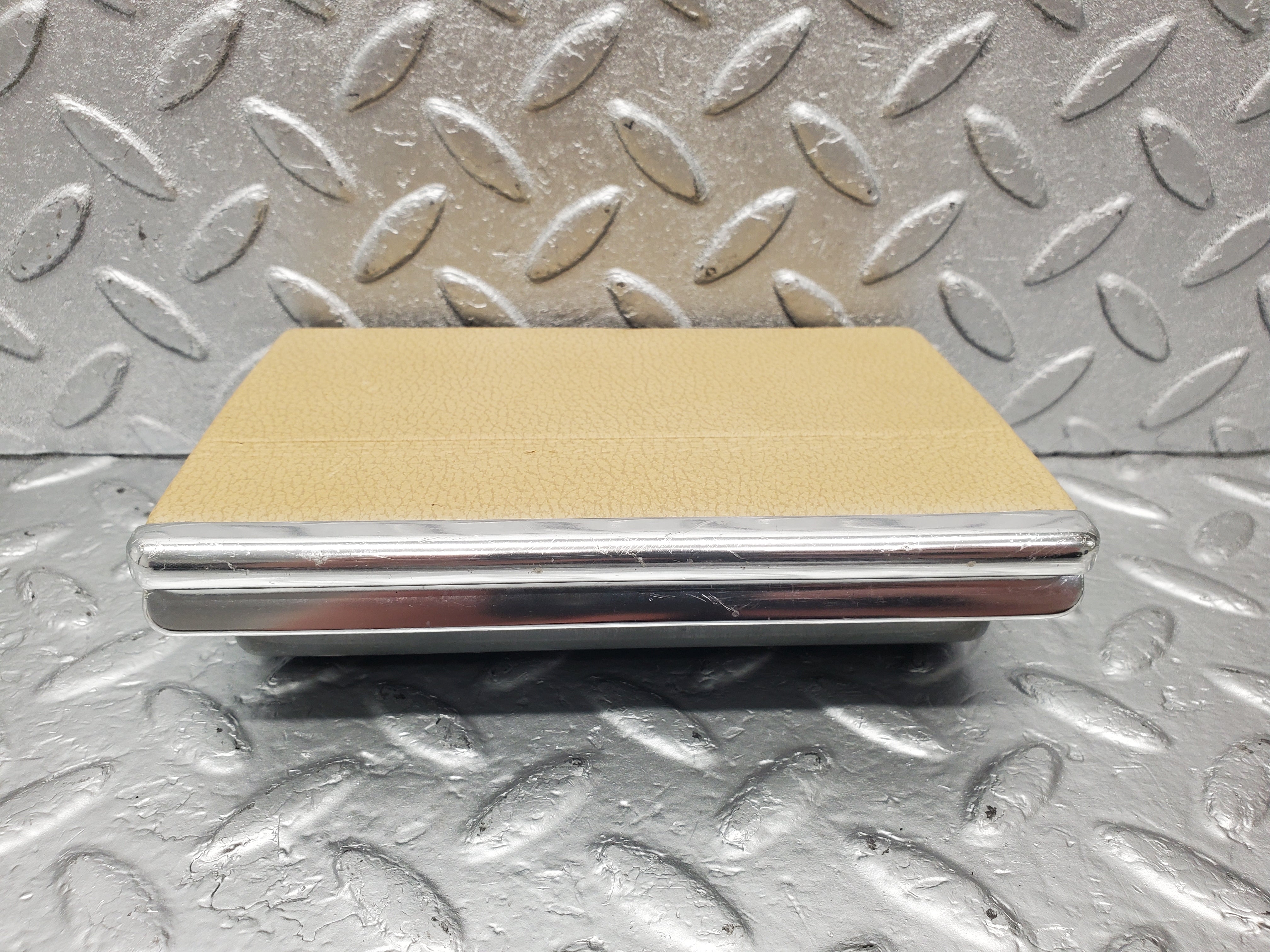 1917 Mercedes-Benz W116 350SE Rear Ashtray Beige