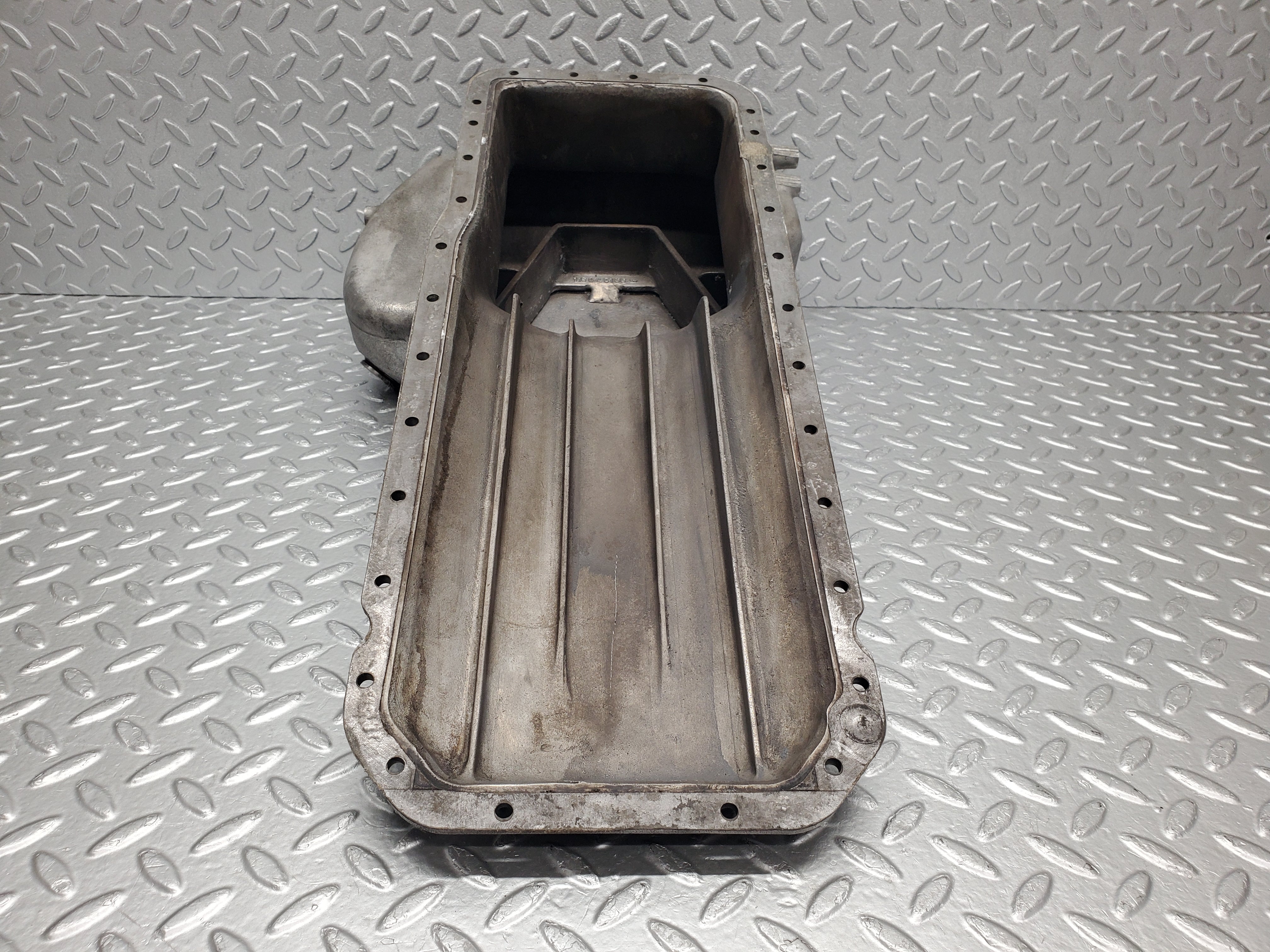 1928 Mercedes-Benz C107 350SLC Coupe Oil Pan Oil Sump 1160140166