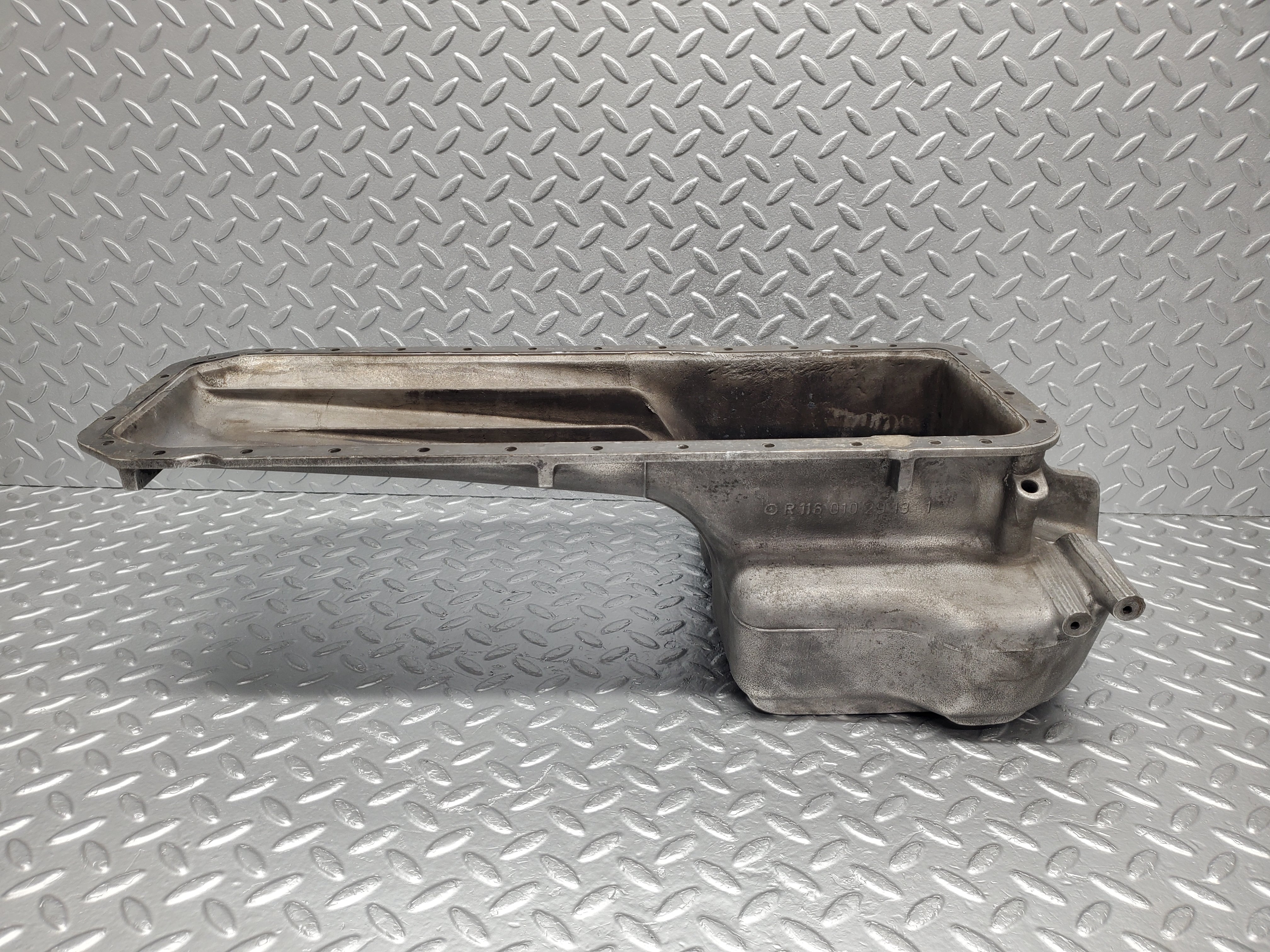 1928 Mercedes-Benz C107 350SLC Coupe Oil Pan Oil Sump 1160140166