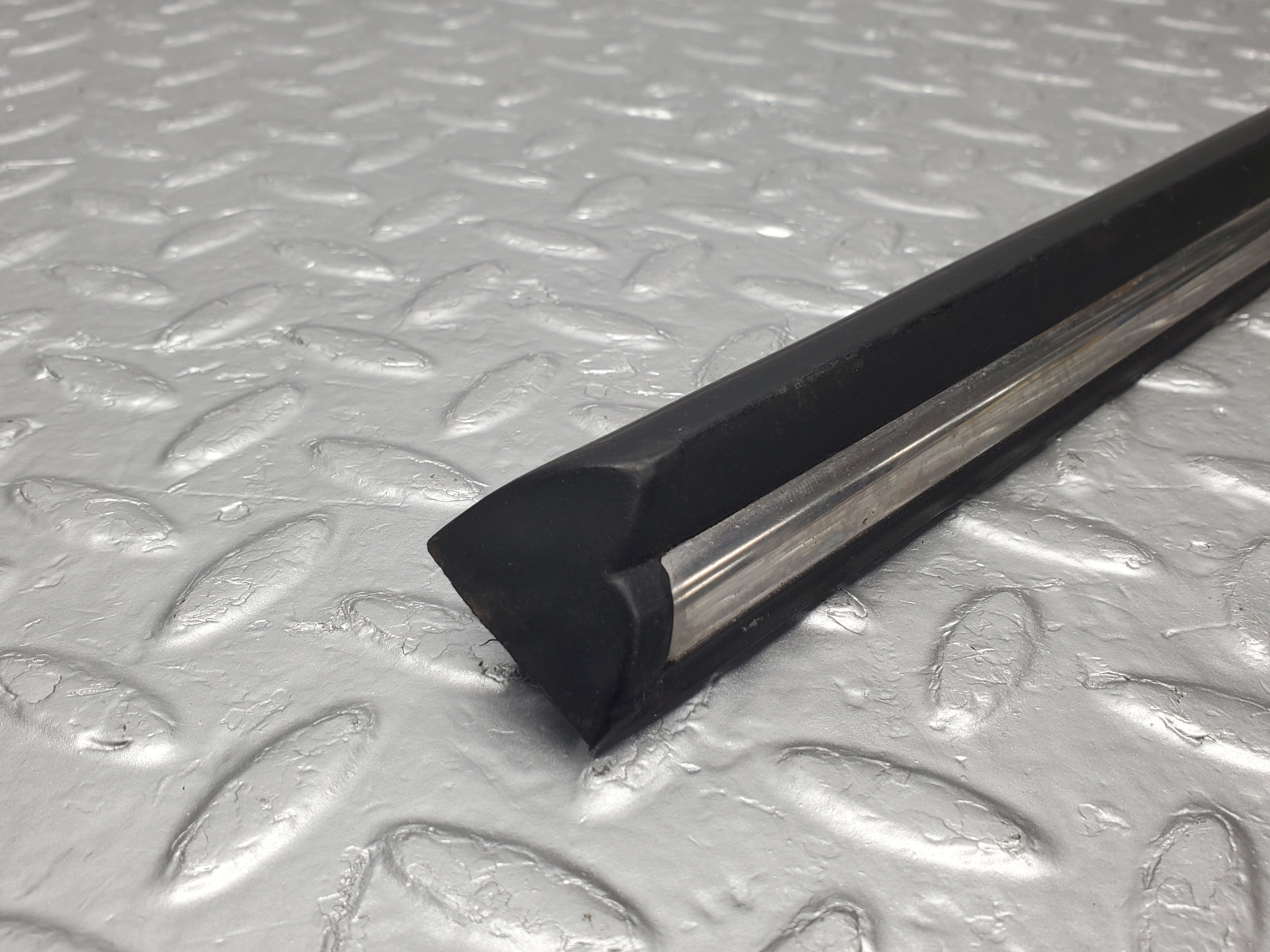 1971 Mercedes-Benz W116 350SE Rear Right Door Centre Moulding Trim