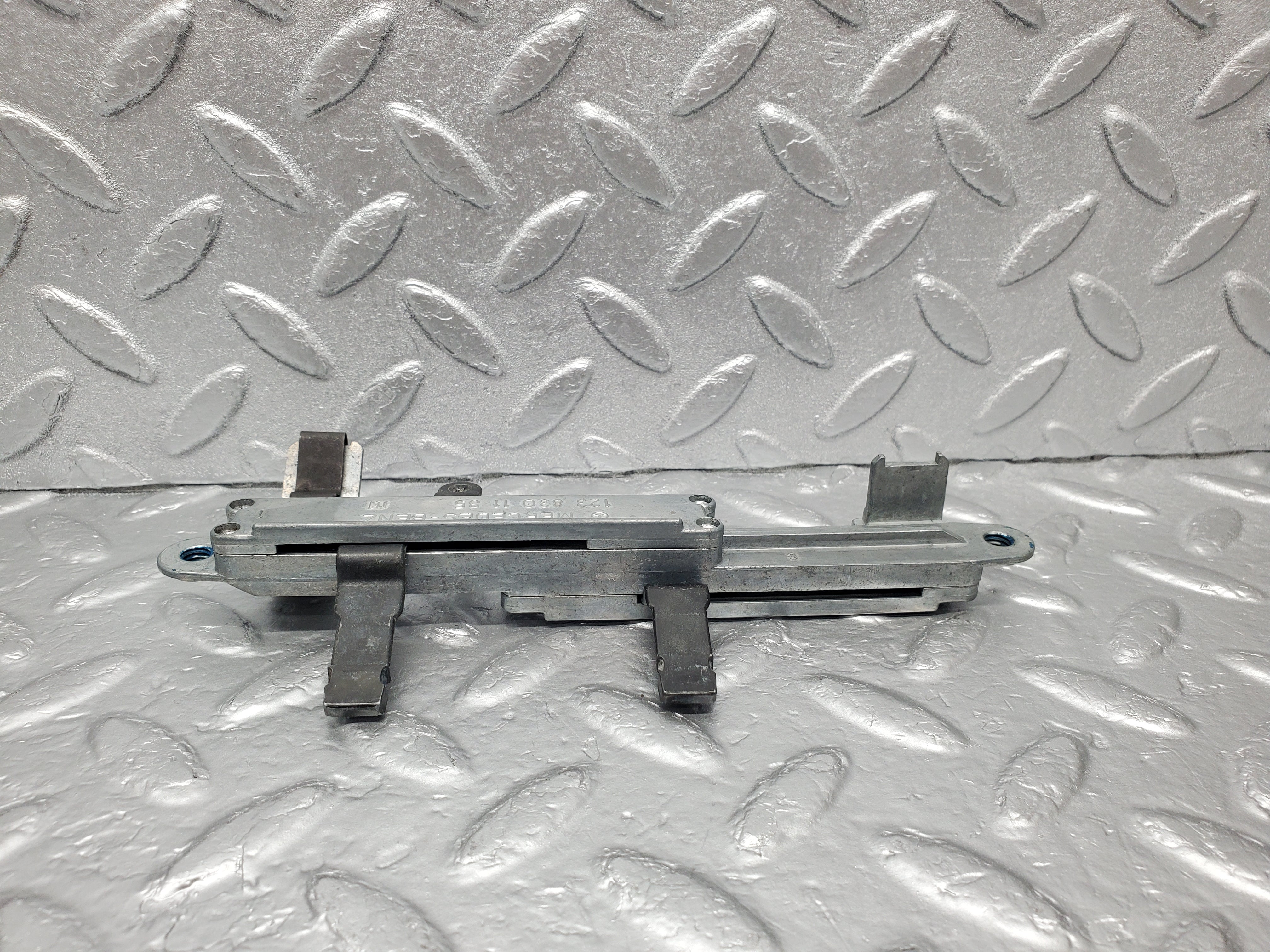 1982 Mercedes-Benz W123 Heater Slider Control 1238301185