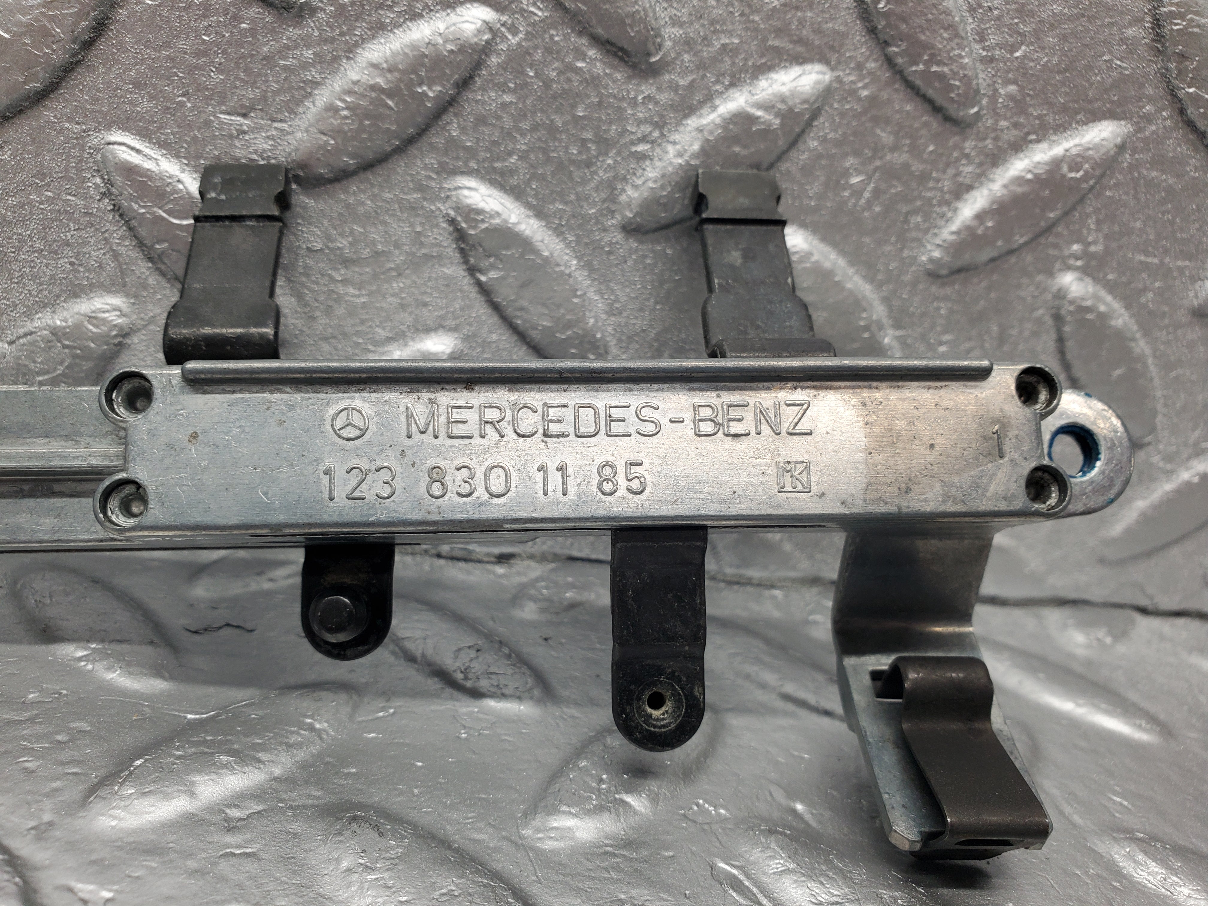 1982 Mercedes-Benz W123 Heater Slider Control 1238301185