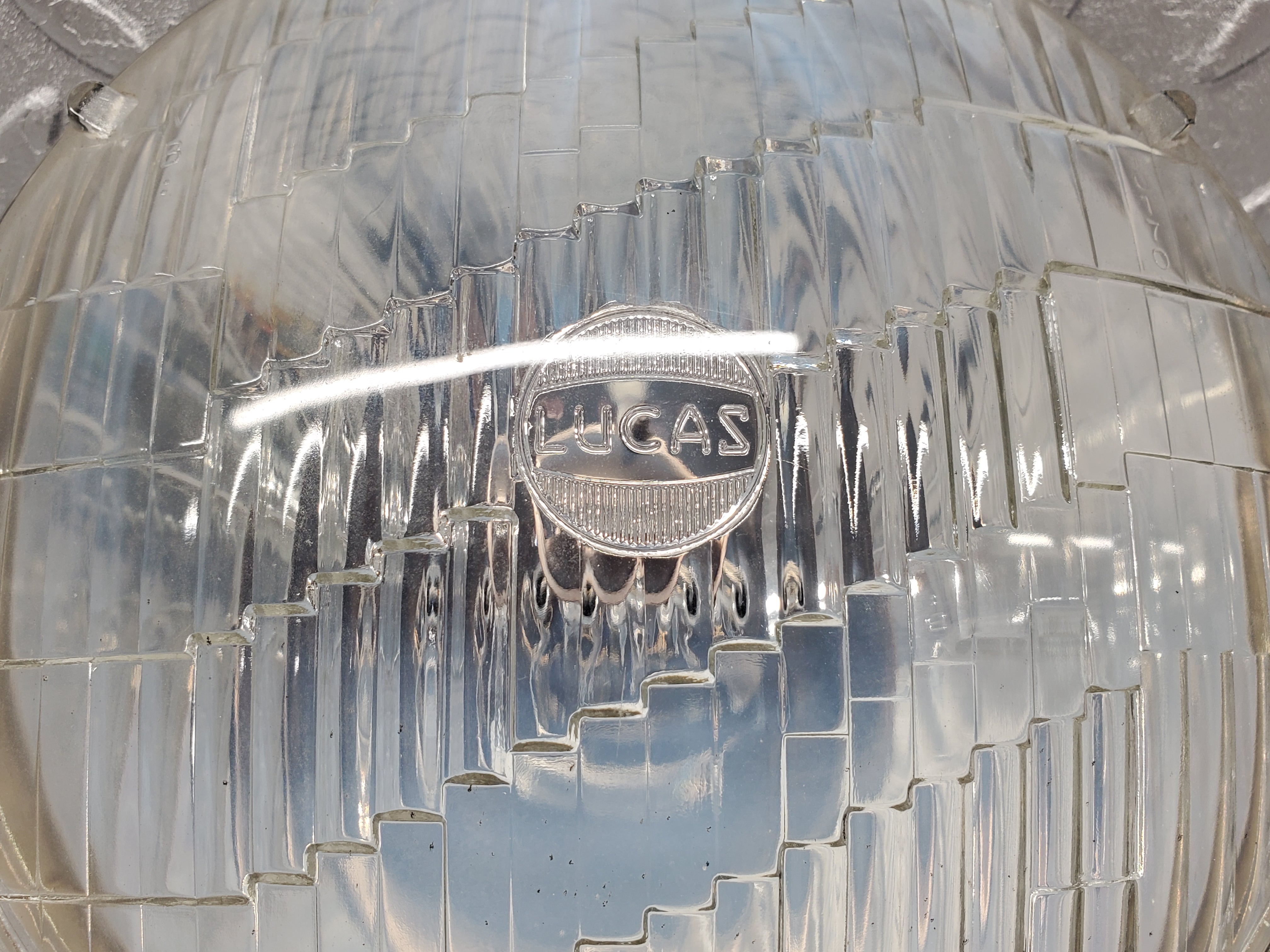 1989 Mercedes-Benz W120 Ponton Headlight Bulb Lucas