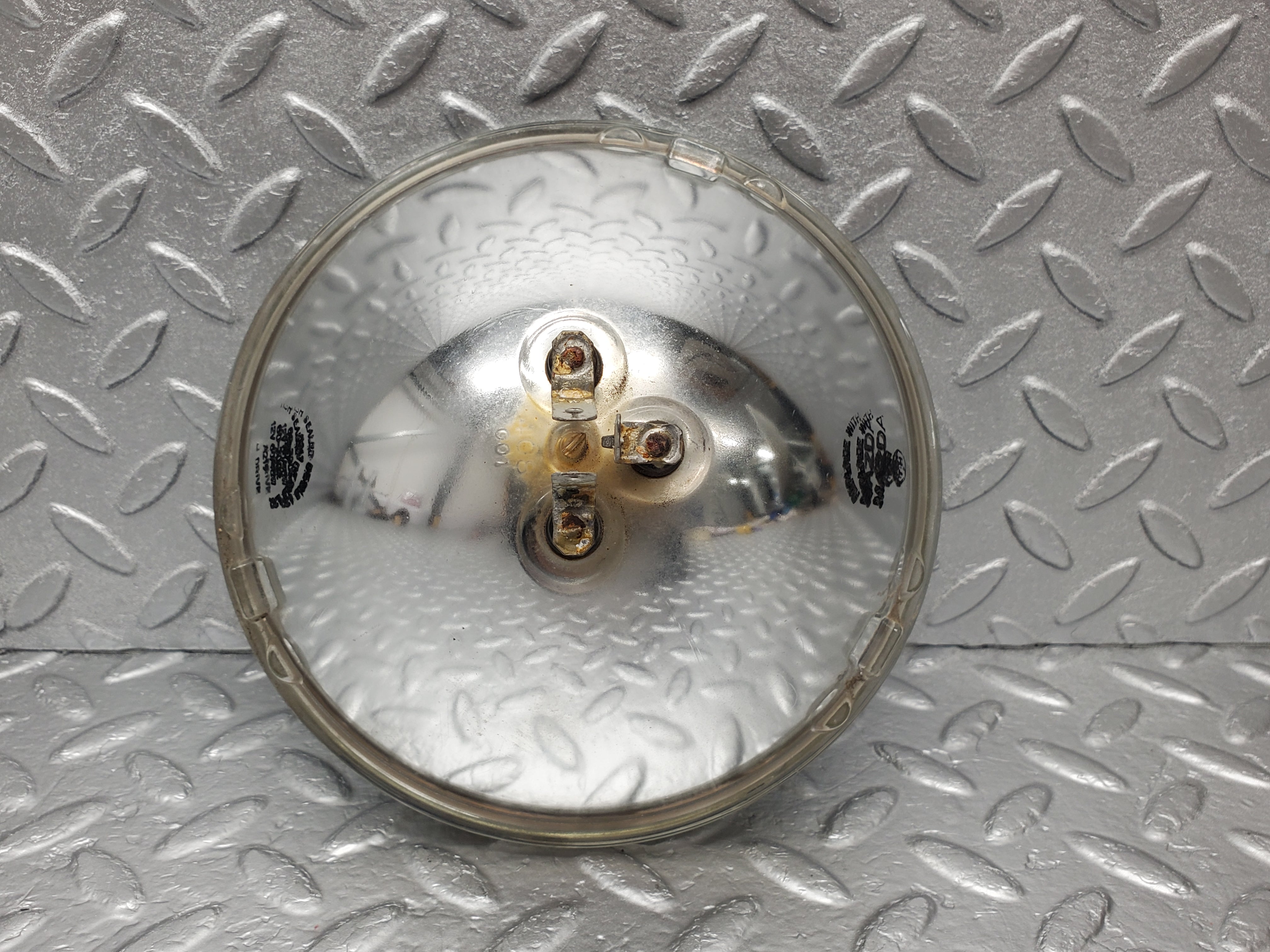 1989 Mercedes-Benz W120 Ponton Headlight Bulb Lucas