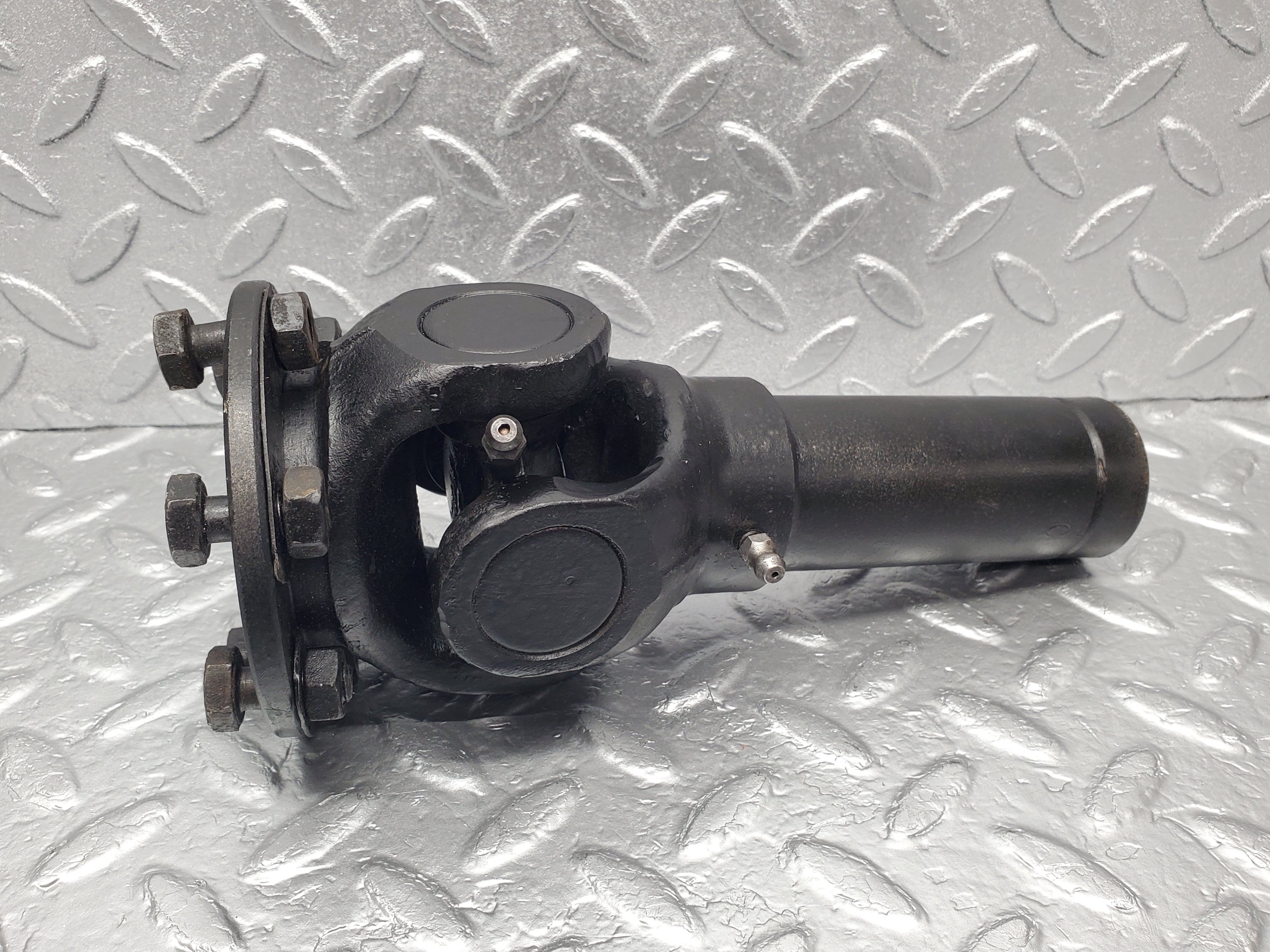 1990 Mercedes-Benz W120 Ponton Differential Joint