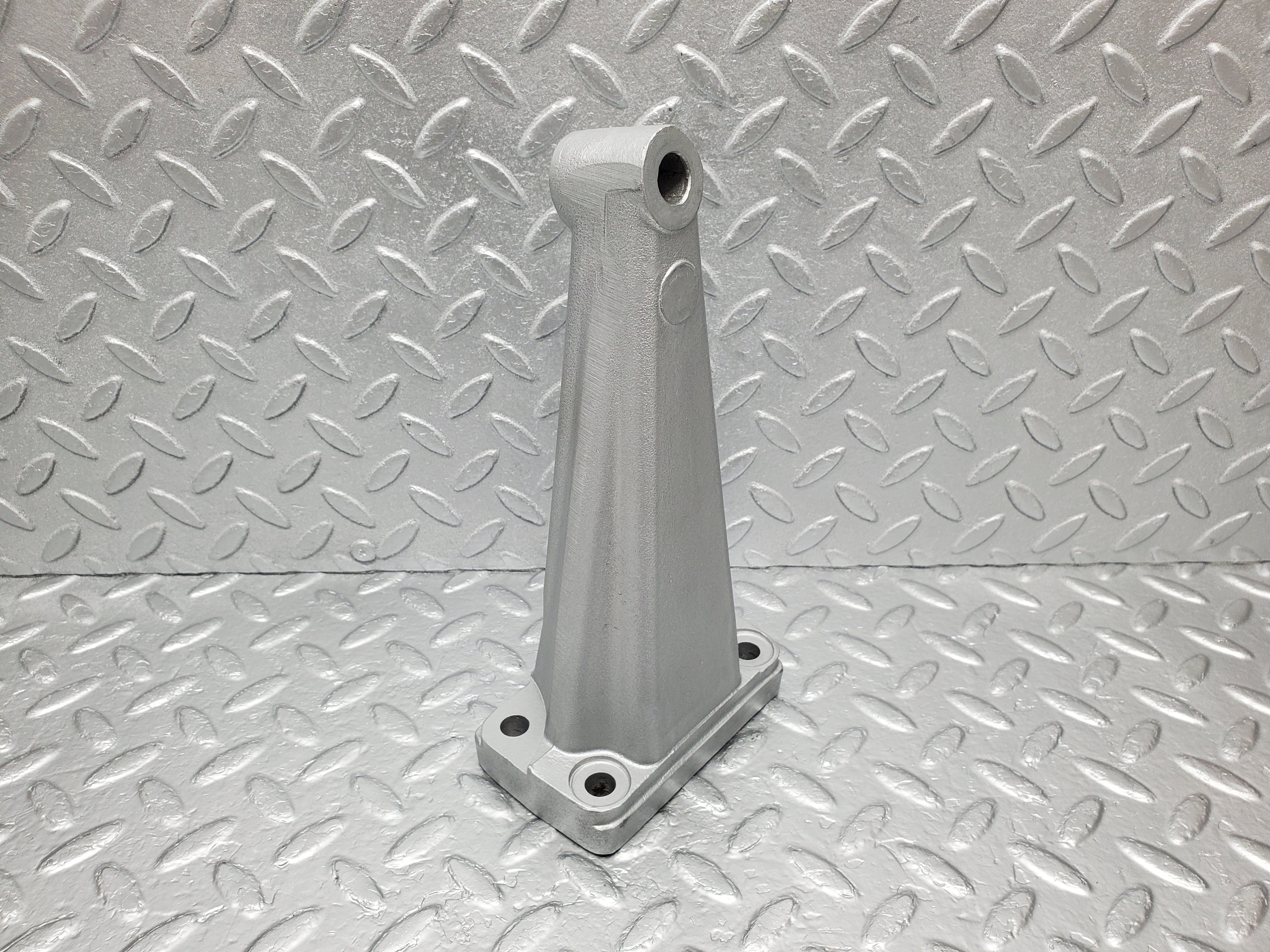 2011 Mercedes-Benz W108 280SE Engine Mount Holder Left 1802232404