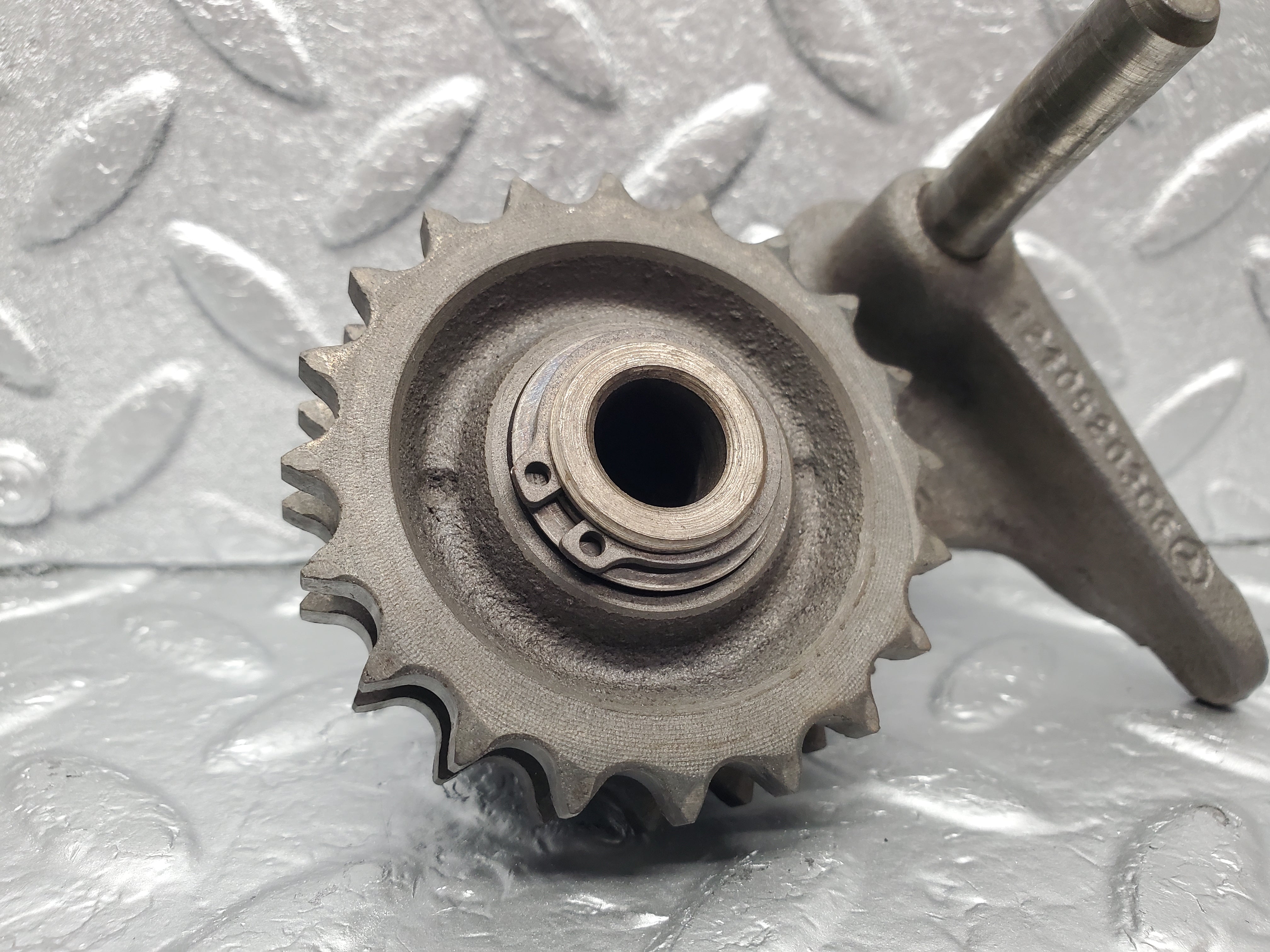 2018 Mercedes-Benz W108 280SE Timing Chain Tensioner Gear 1210520306