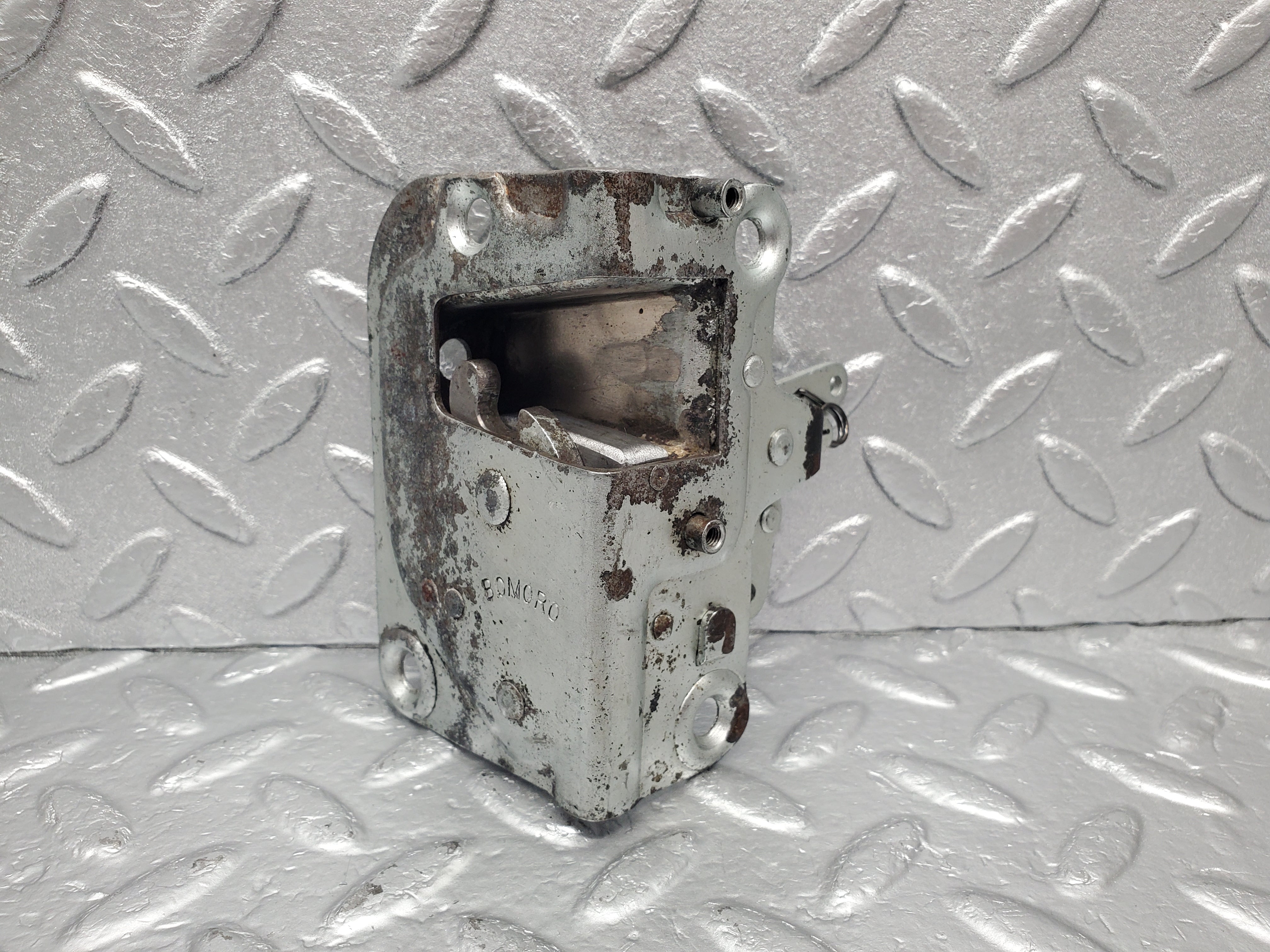 2055 Mercedes-Benz W105 219 Ponton Door Lock Rear Left BOMORO