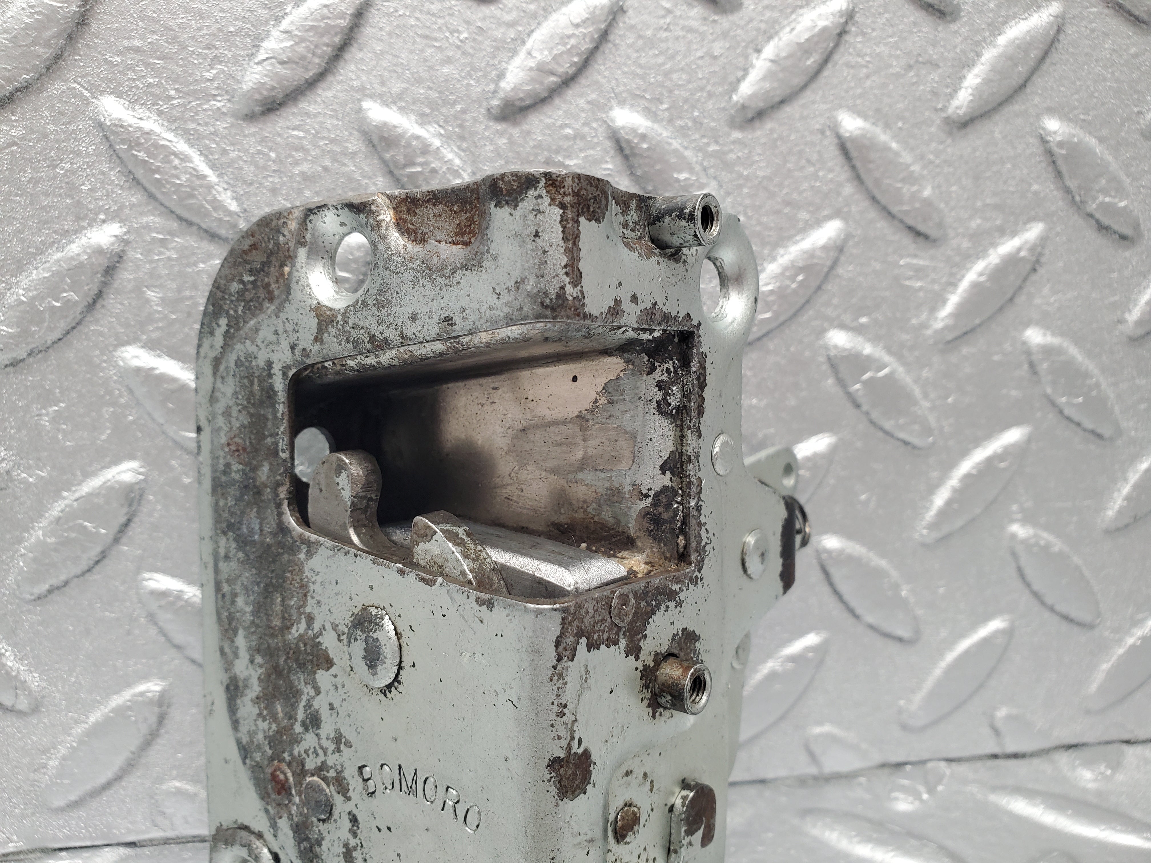 2055 Mercedes-Benz W105 219 Ponton Door Lock Rear Left BOMORO