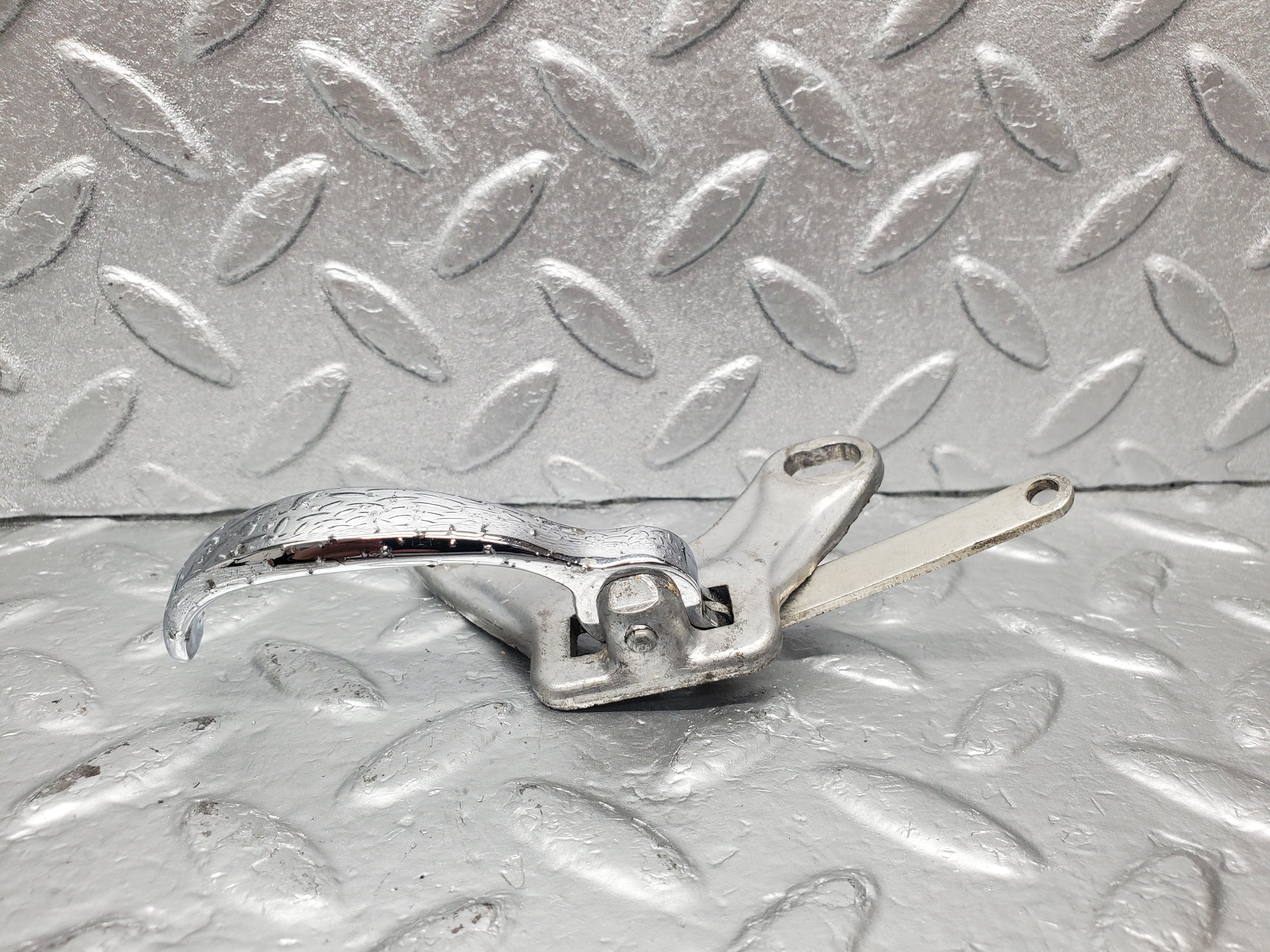 2059 Mercedes-Benz W105 219 Ponton Interior Door Handle Rear Right