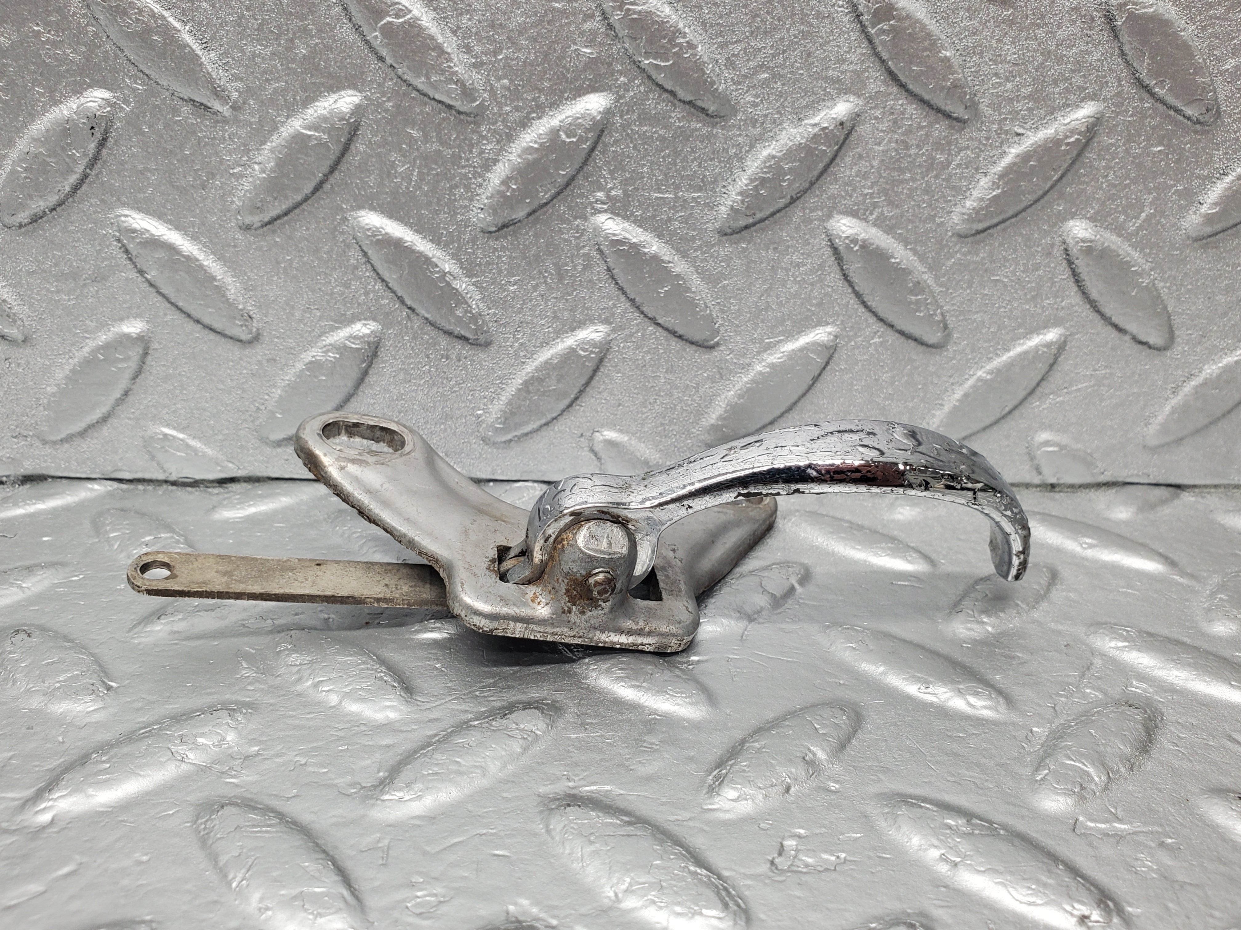 2060 Mercedes-Benz W105 219 Ponton Interior Door Handle Front Right