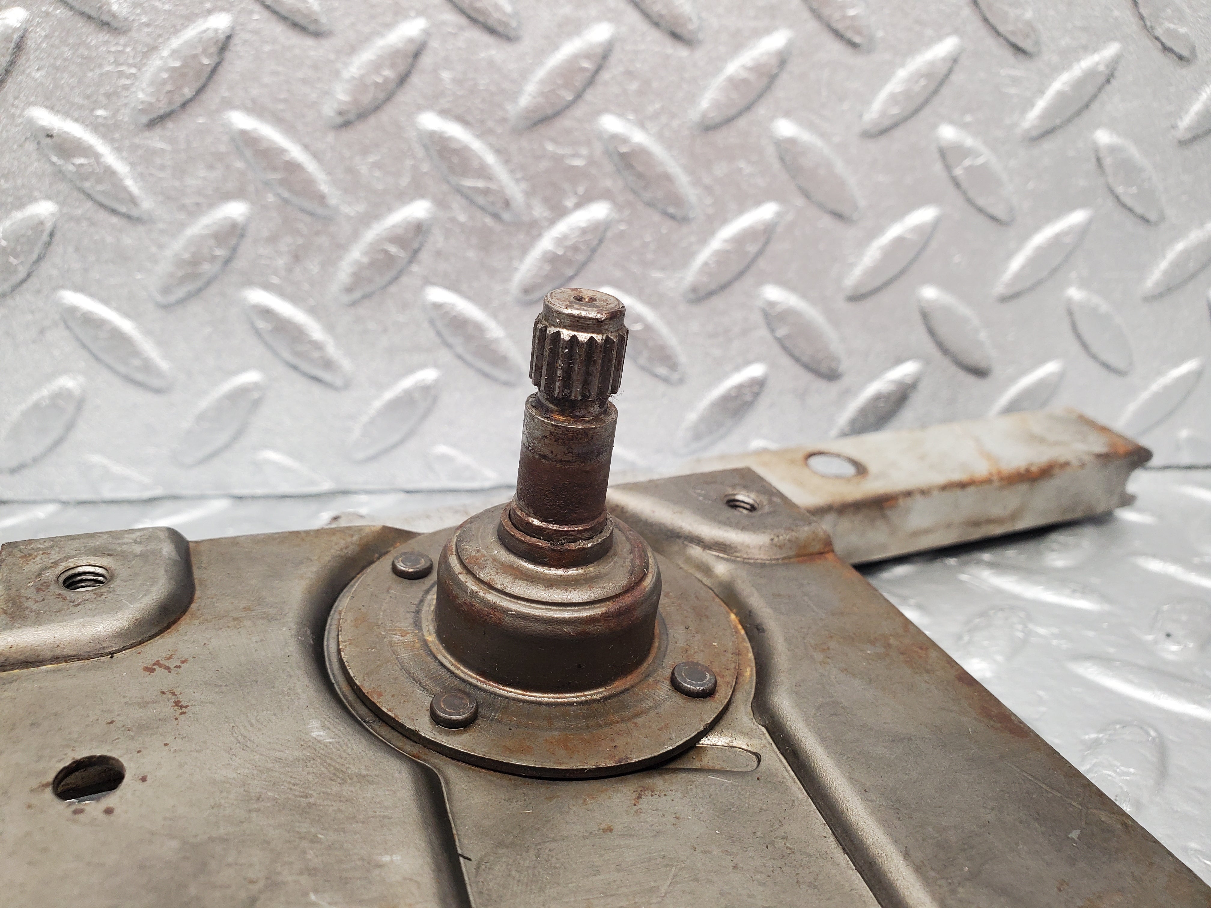 2050 Mercedes-Benz W105 219 Ponton Rear Left Manual Window Regulator