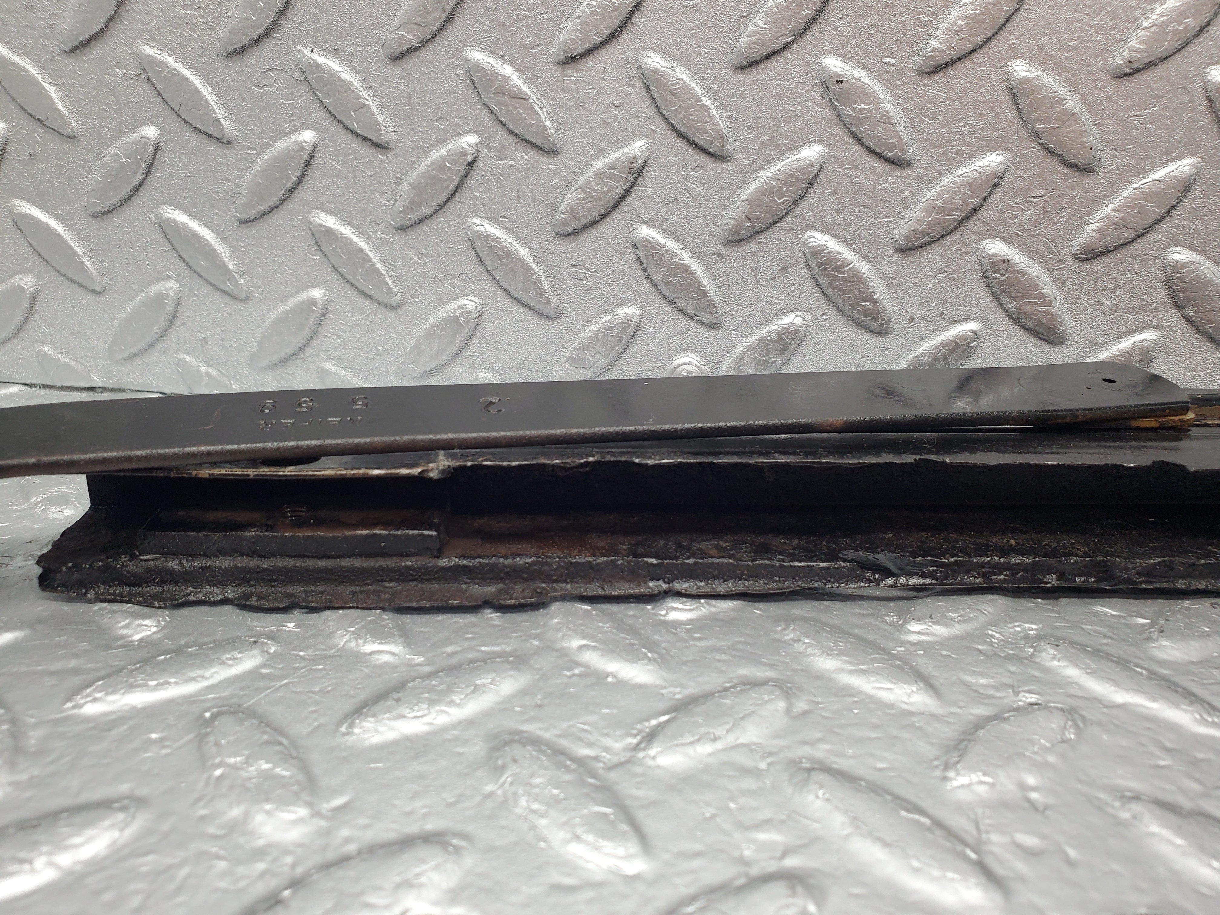 2052 Mercedes-Benz W105 219 Ponton Front Left Manual Window Regulator